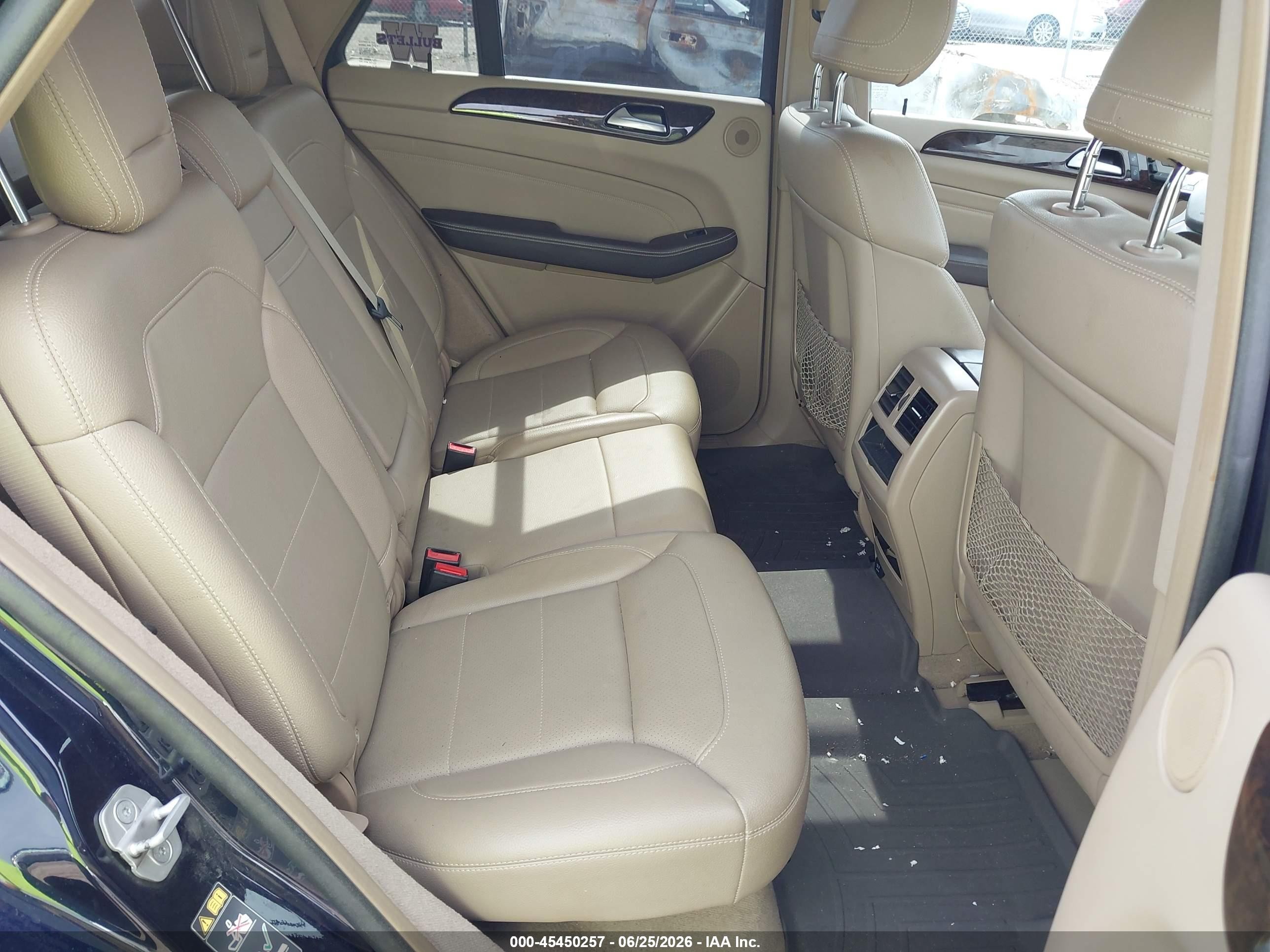 2013 Mercedes-benz Ml 350 4matic Dark Blue vin: 4JGDA5HB9DA169978
