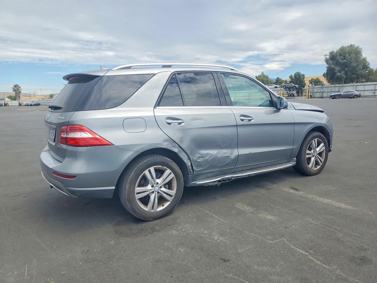 2013 Mercedes-benz Ml 350 4matic Серый vin: 4JGDA5HB9DA177322
