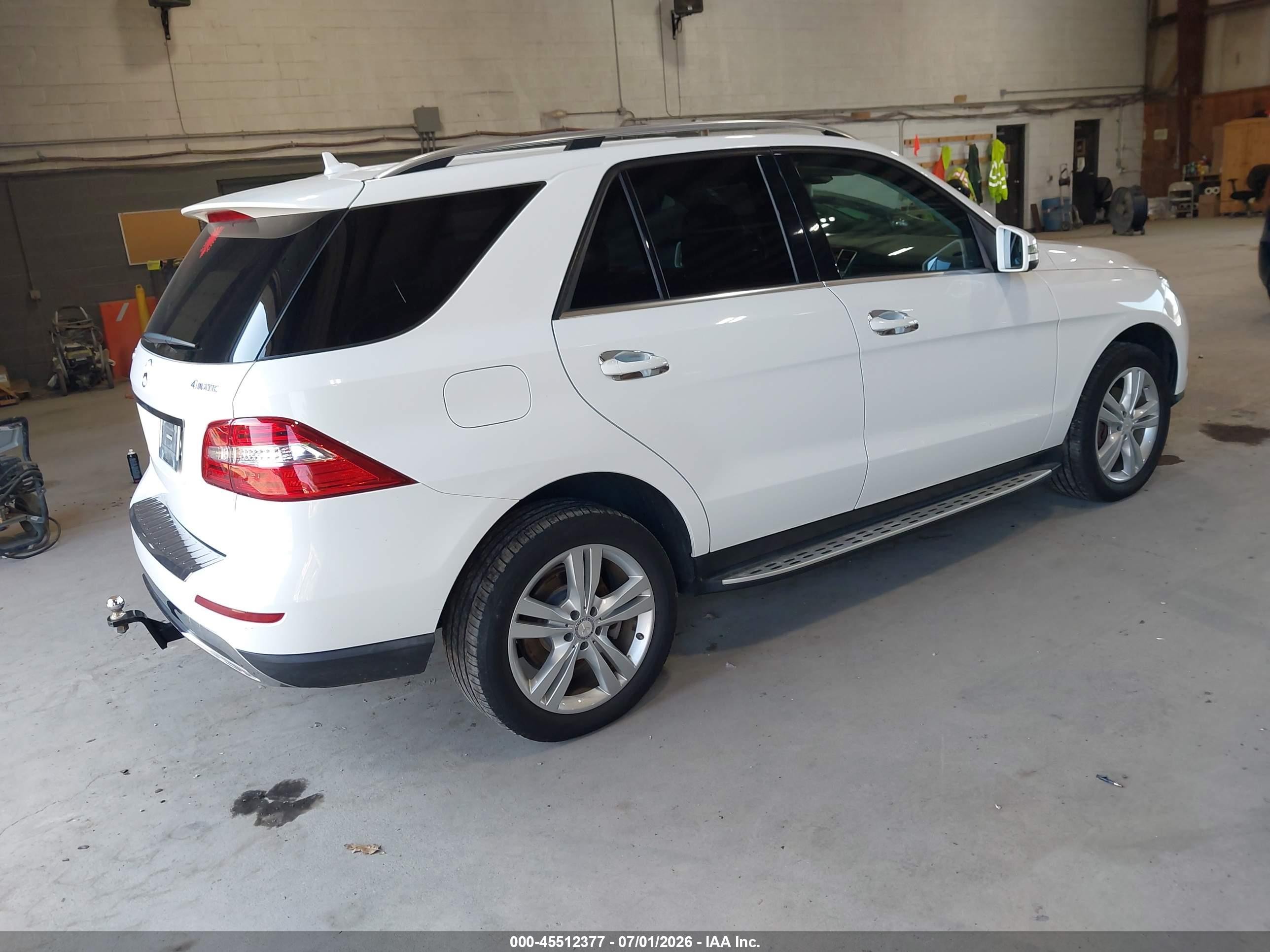 2014 Mercedes-benz Ml 350 4matic White vin: 4JGDA5HB9EA313627