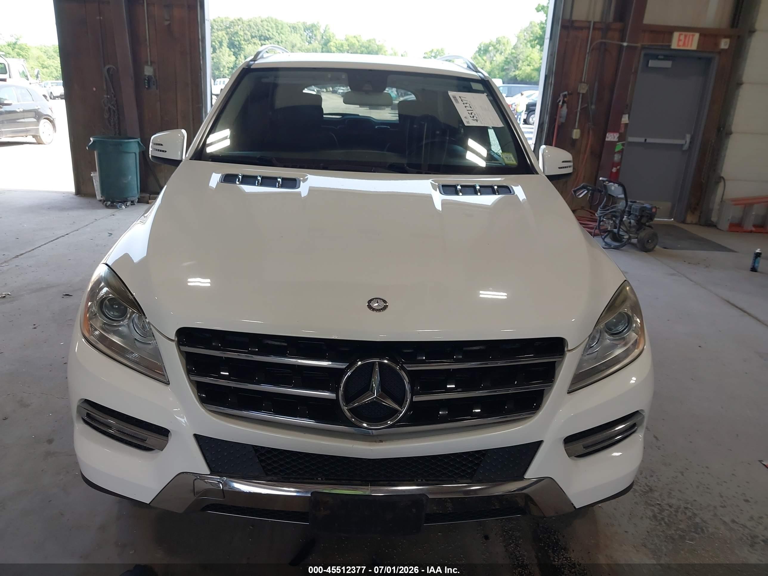 2014 Mercedes-benz Ml 350 4matic White vin: 4JGDA5HB9EA313627