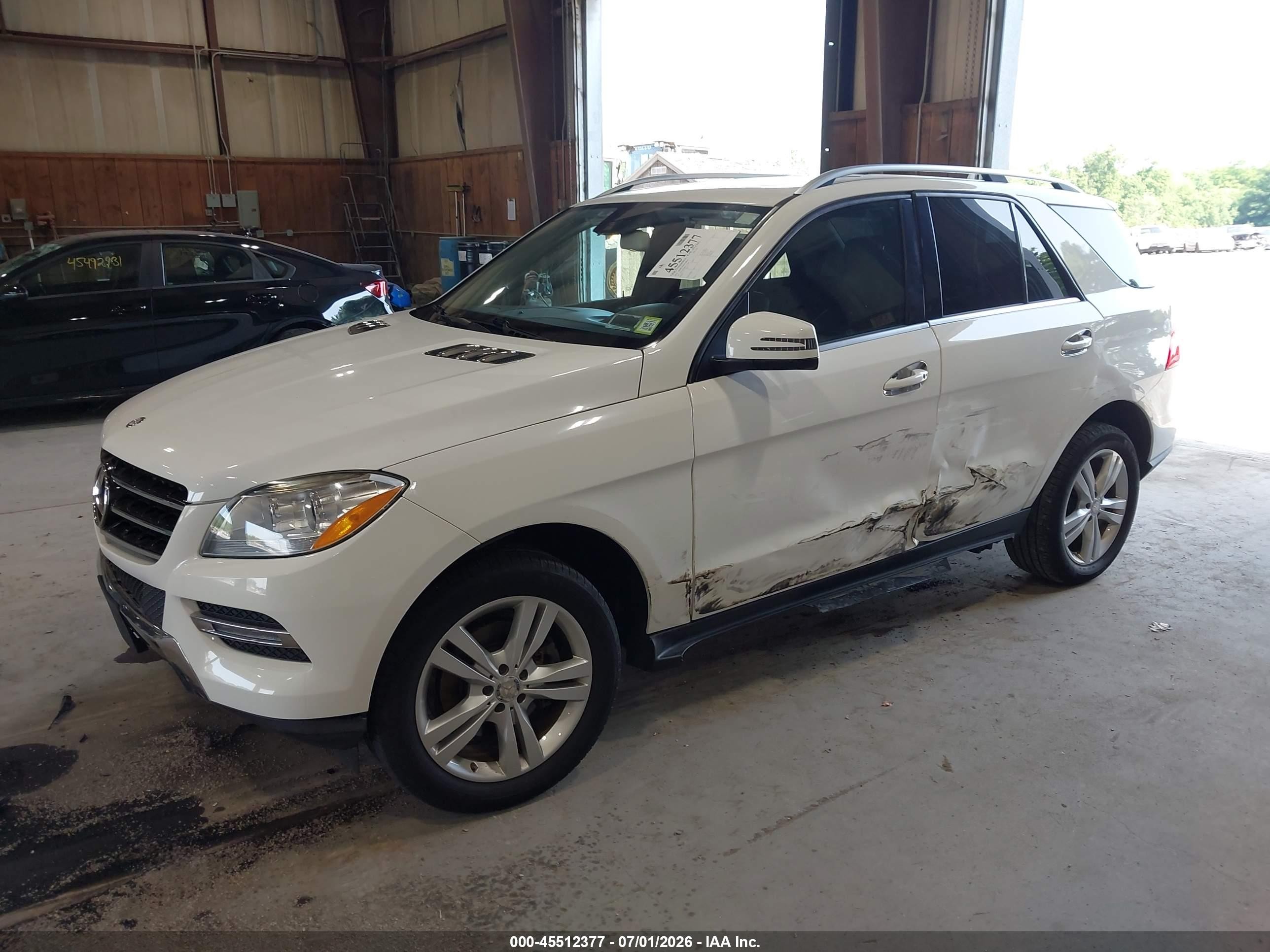 2014 Mercedes-benz Ml 350 4matic White vin: 4JGDA5HB9EA313627