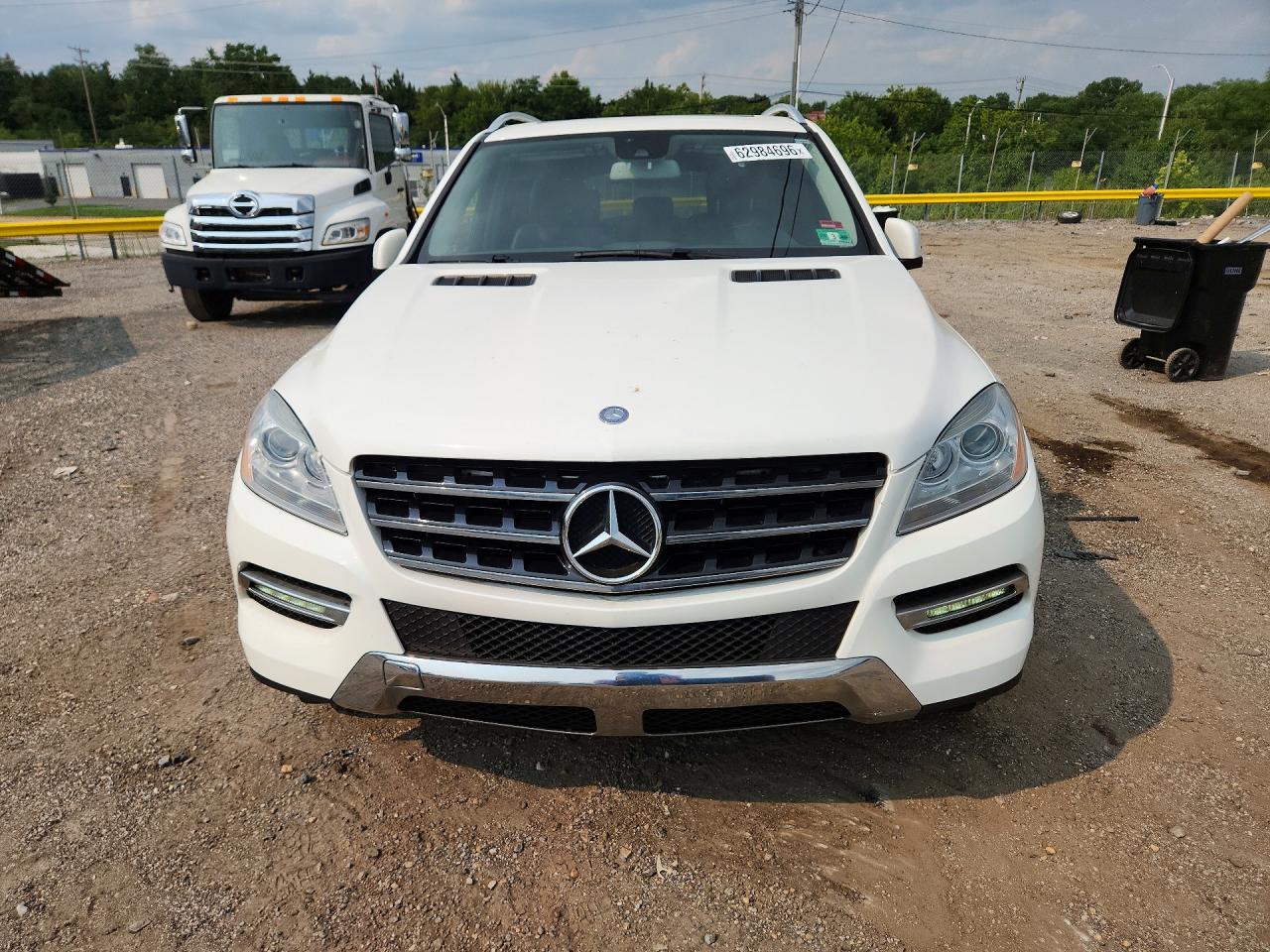 2014 Mercedes-benz Ml 350 4matic White vin: 4JGDA5HB9EA313983