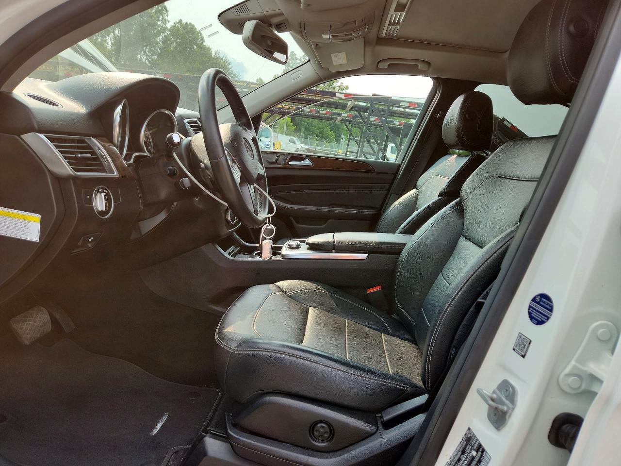 2014 Mercedes-benz Ml 350 4matic White vin: 4JGDA5HB9EA313983