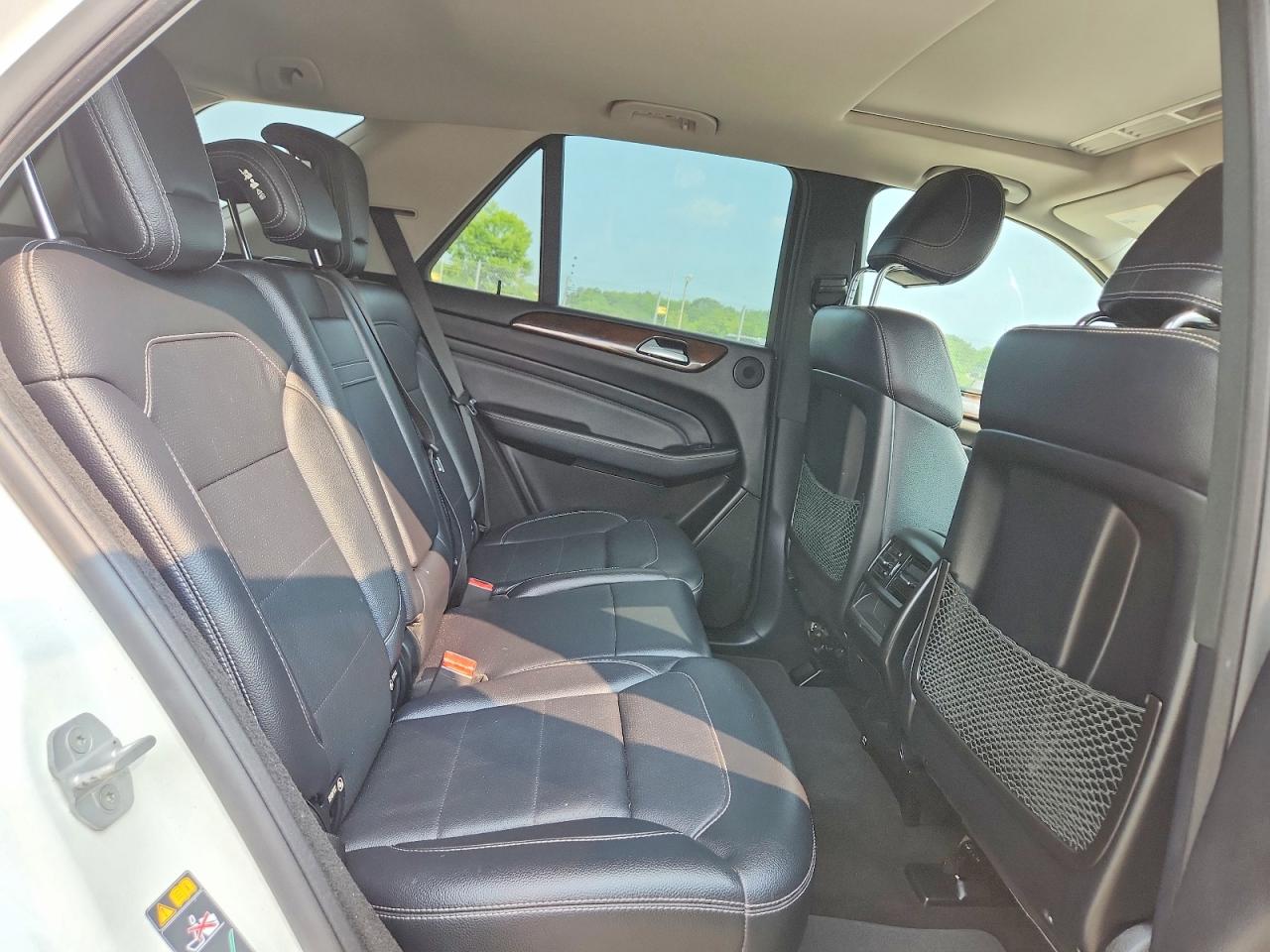 2014 Mercedes-benz Ml 350 4matic White vin: 4JGDA5HB9EA313983
