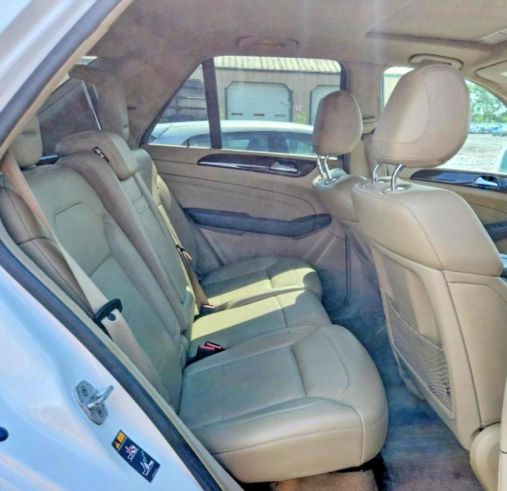 2014 Mercedes-benz Ml 350 4matic White vin: 4JGDA5HB9EA346157