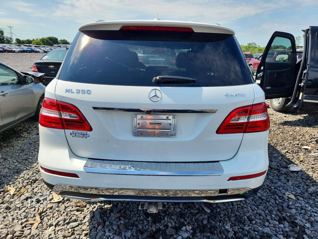 2014 Mercedes-benz Ml 350 4matic White vin: 4JGDA5HB9EA346157