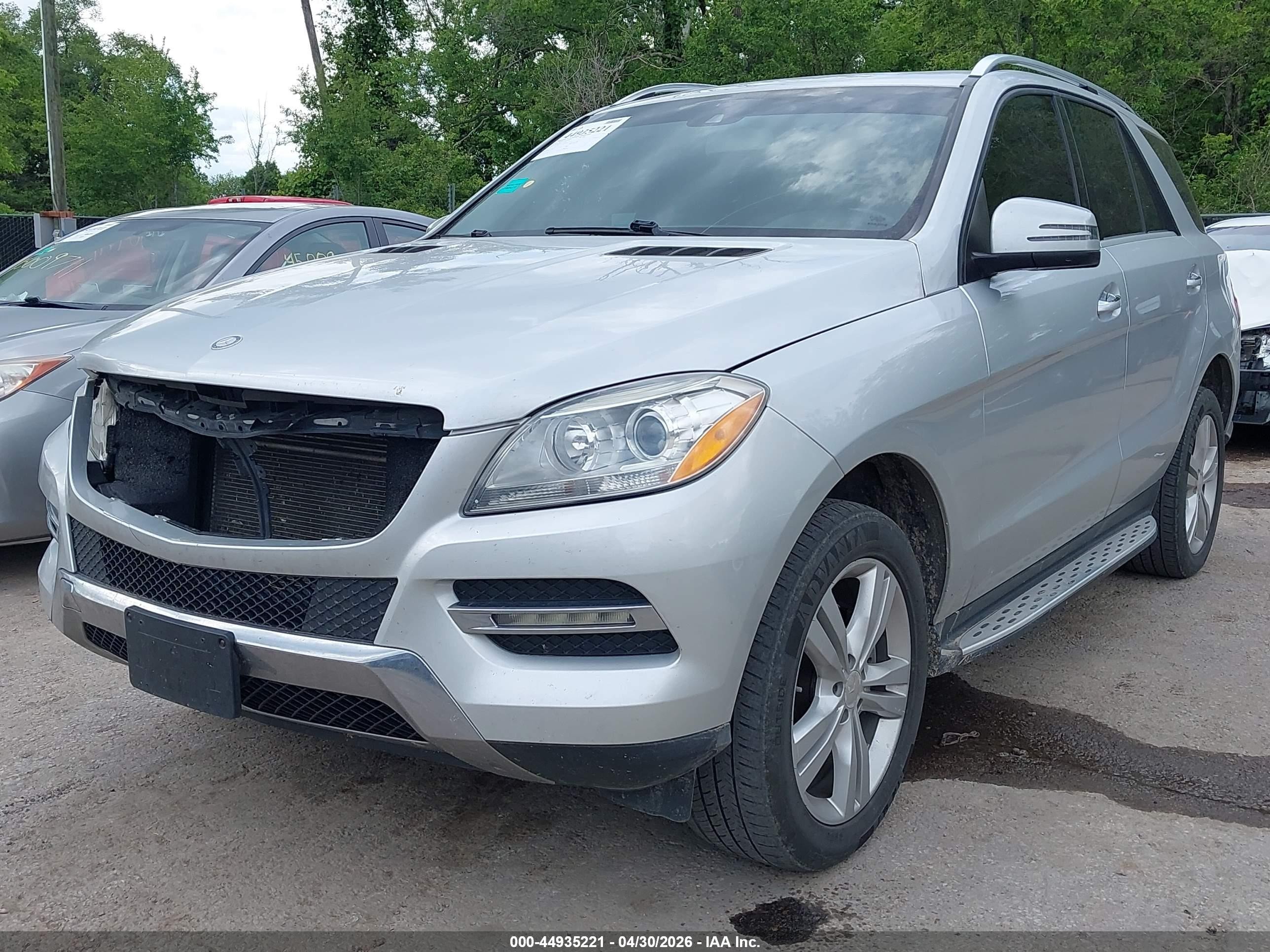 2014 Mercedes-benz Ml 350 4matic Silver vin: 4JGDA5HB9EA372743