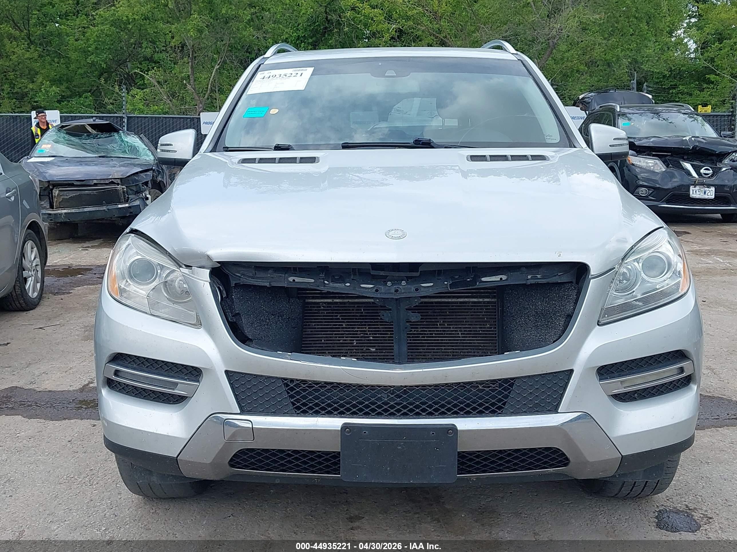 2014 Mercedes-benz Ml 350 4matic Silver vin: 4JGDA5HB9EA372743