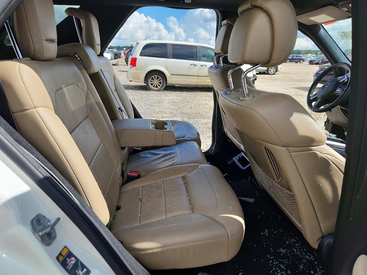 2014 Mercedes-benz Ml 350 4matic White vin: 4JGDA5HB9EA429586