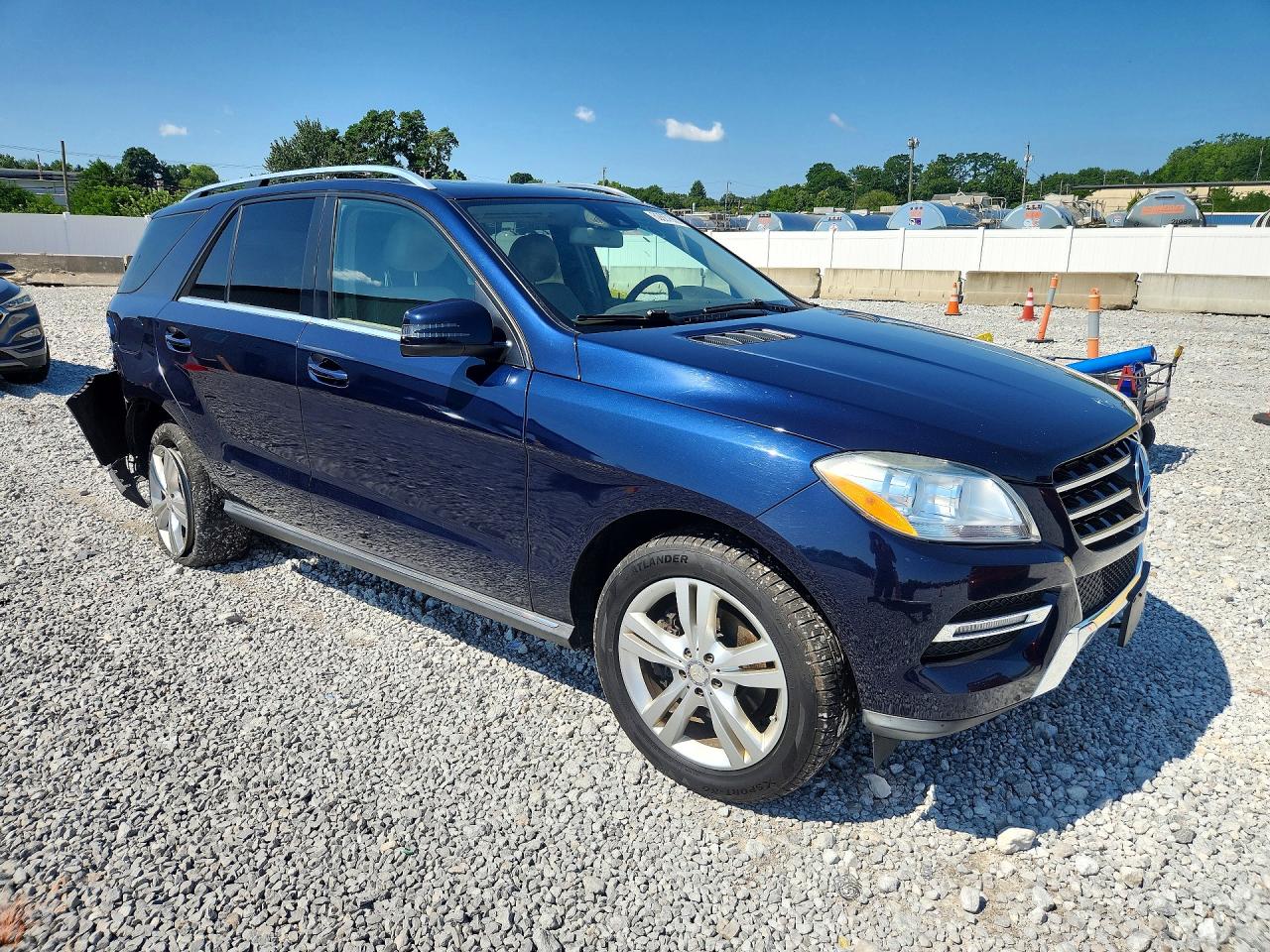 2014 Mercedes-benz Ml 350 4matic Blue vin: 4JGDA5HB9EA436568