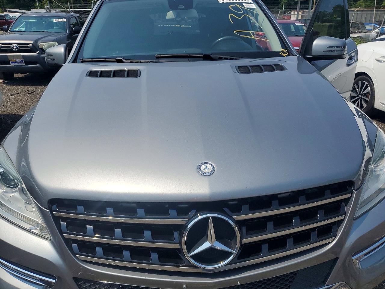 2015 Mercedes-benz Ml 350 4matic Серый vin: 4JGDA5HB9FA456093