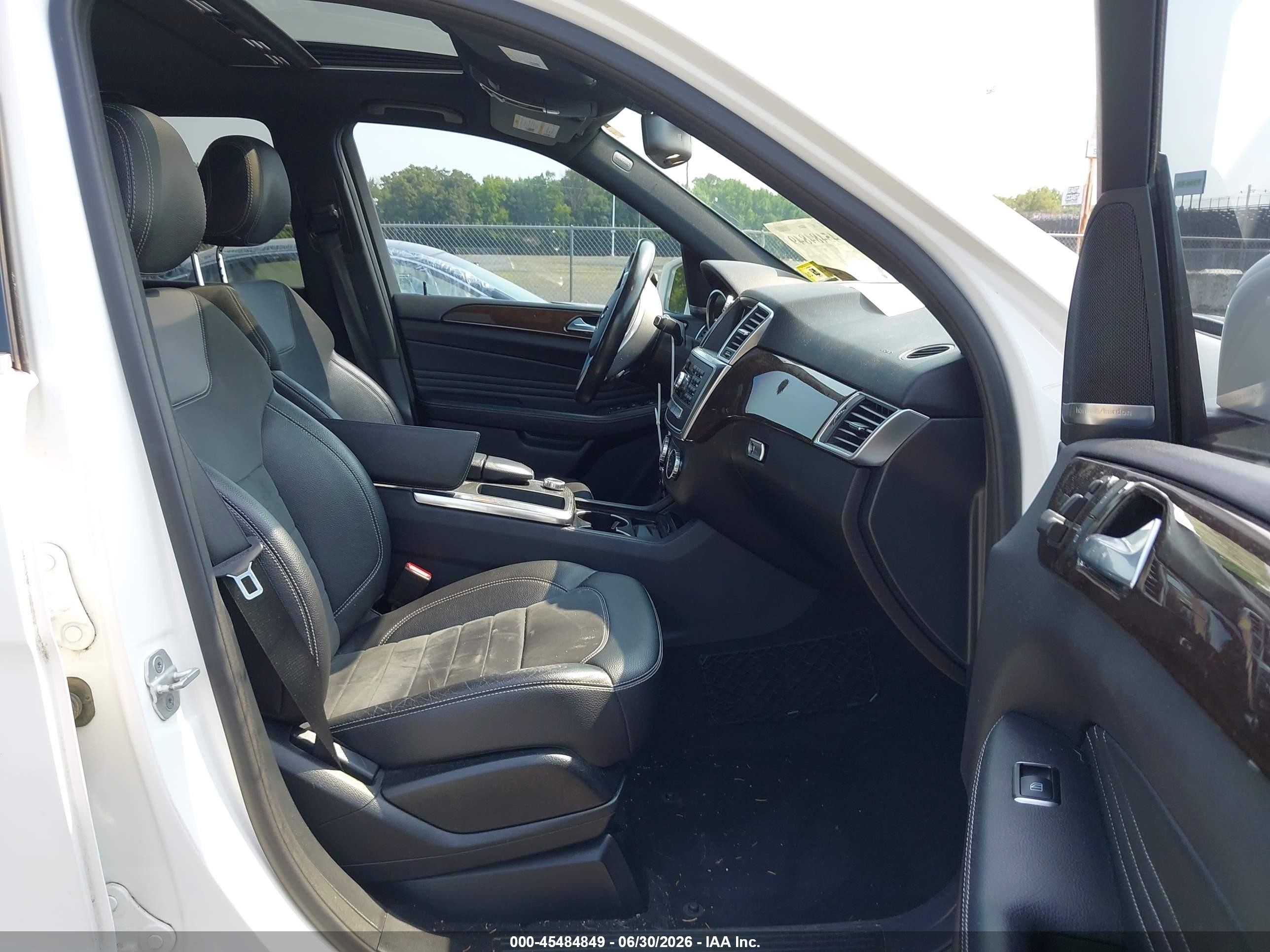 2015 Mercedes-benz Ml 350 4matic White vin: 4JGDA5HB9FA499803
