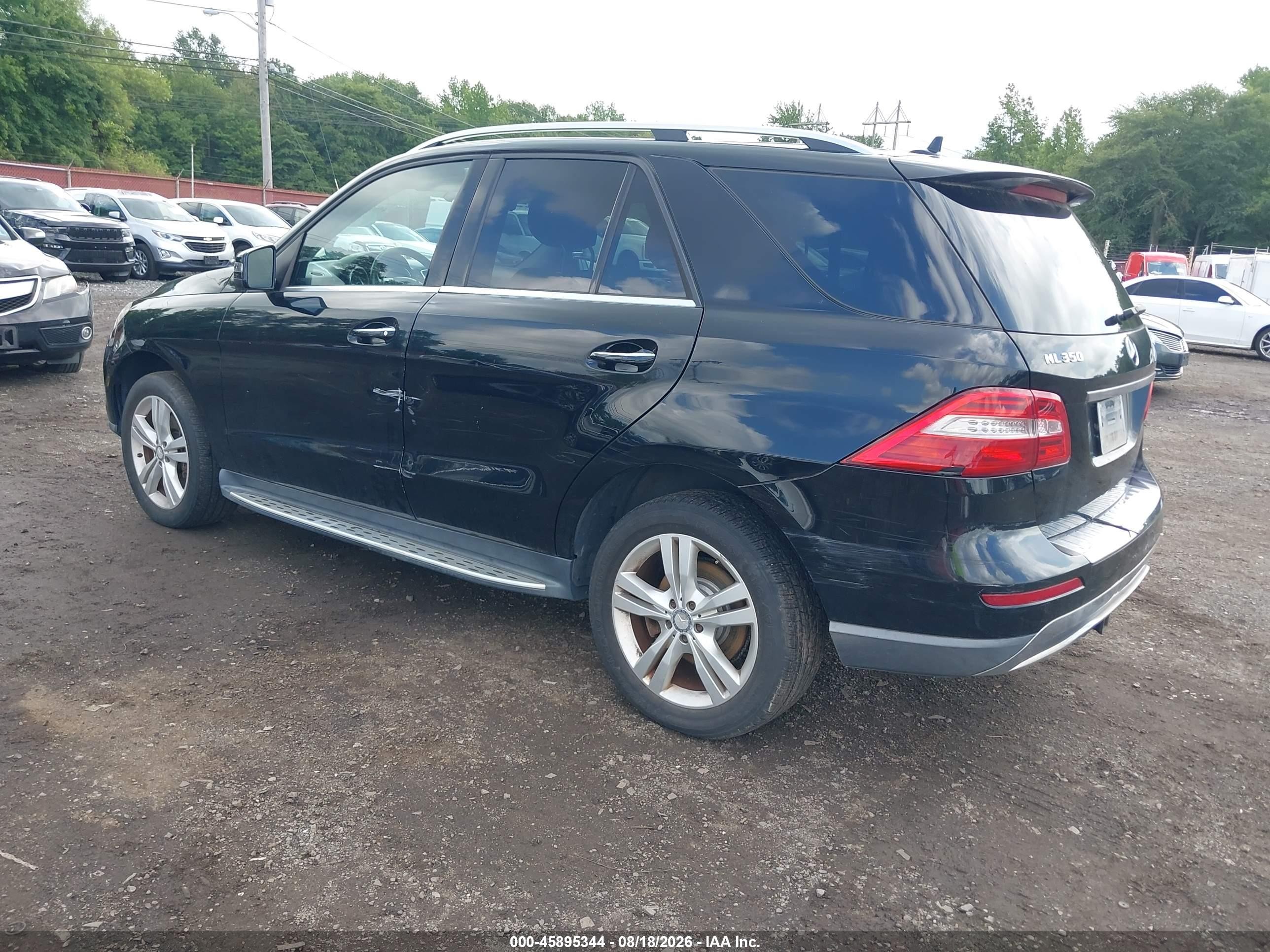 2015 Mercedes-benz Ml 350 4matic Черный vin: 4JGDA5HB9FA525297