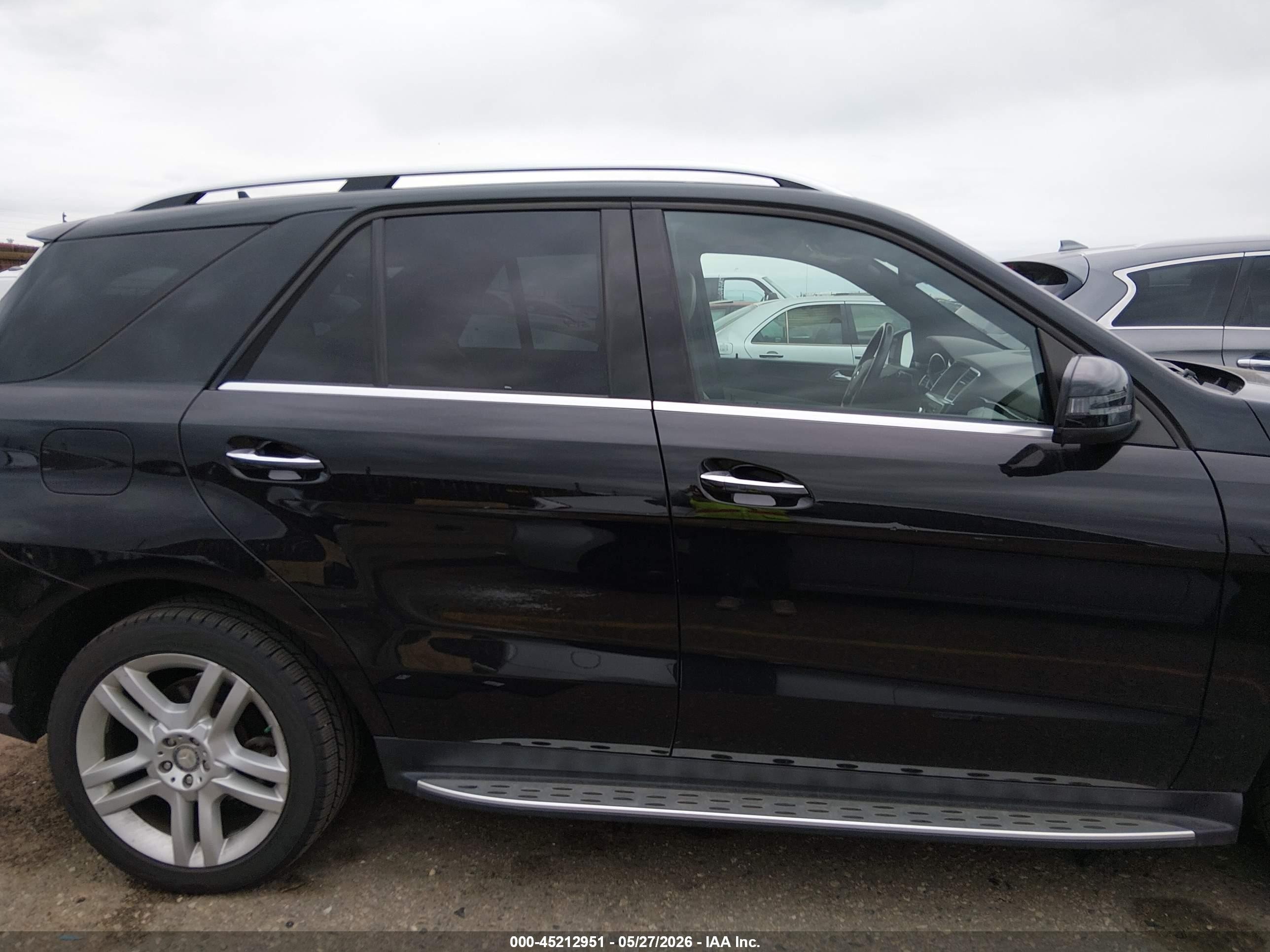 2015 Mercedes-benz Ml 350 4matic Черный vin: 4JGDA5HB9FA546893