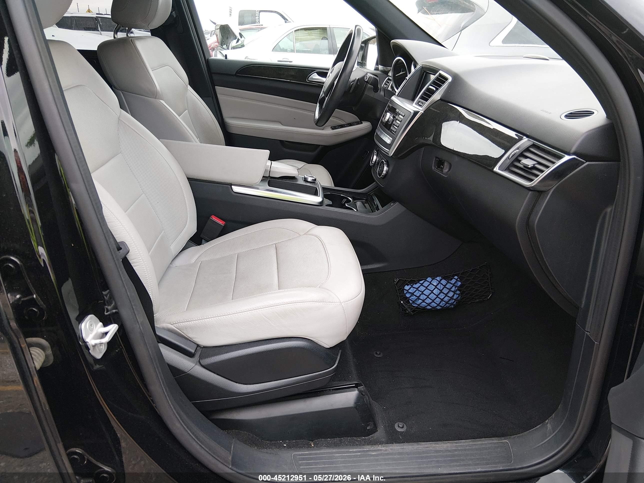 2015 Mercedes-benz Ml 350 4matic Черный vin: 4JGDA5HB9FA546893