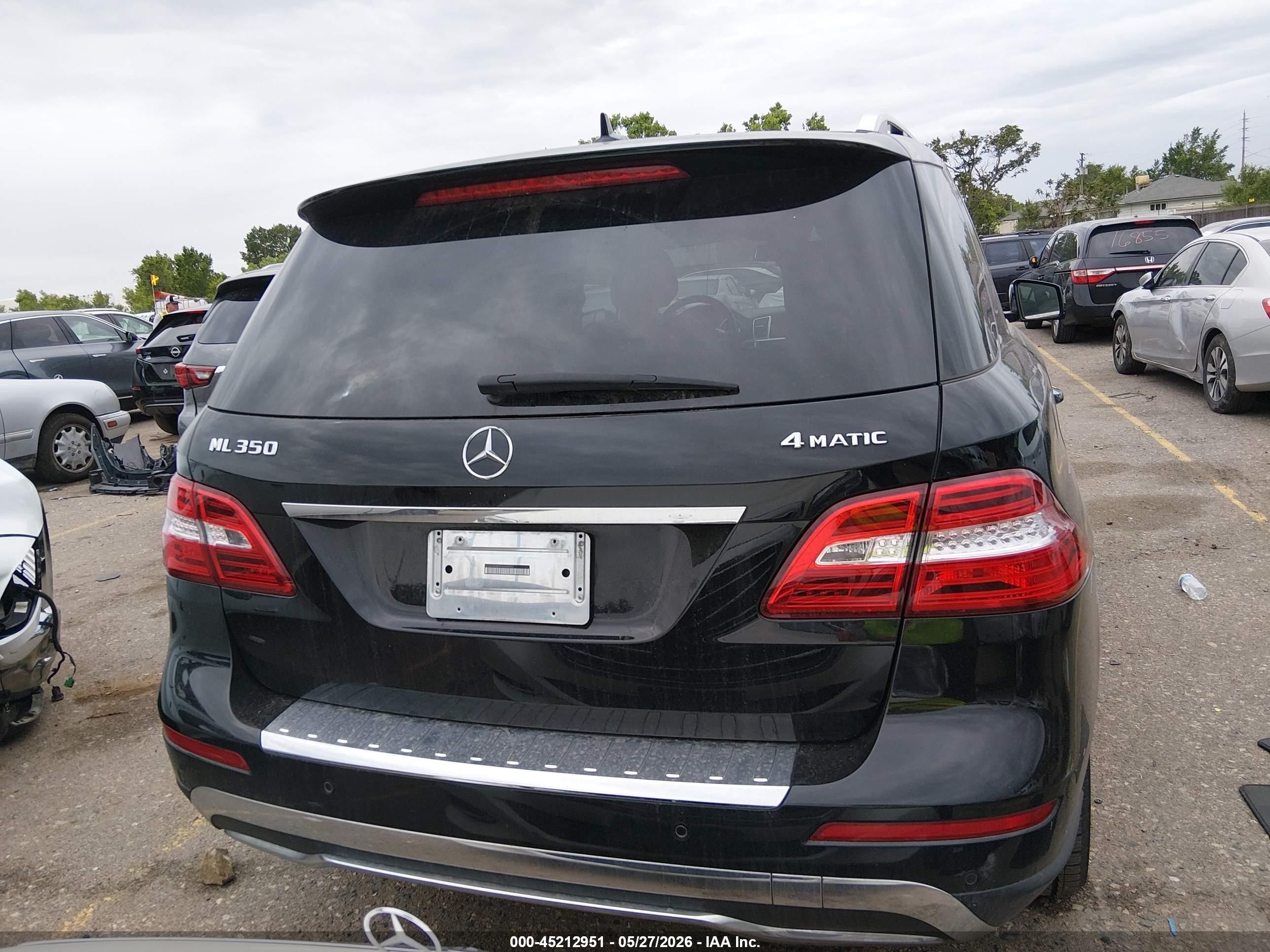 2015 Mercedes-benz Ml 350 4matic Черный vin: 4JGDA5HB9FA546893