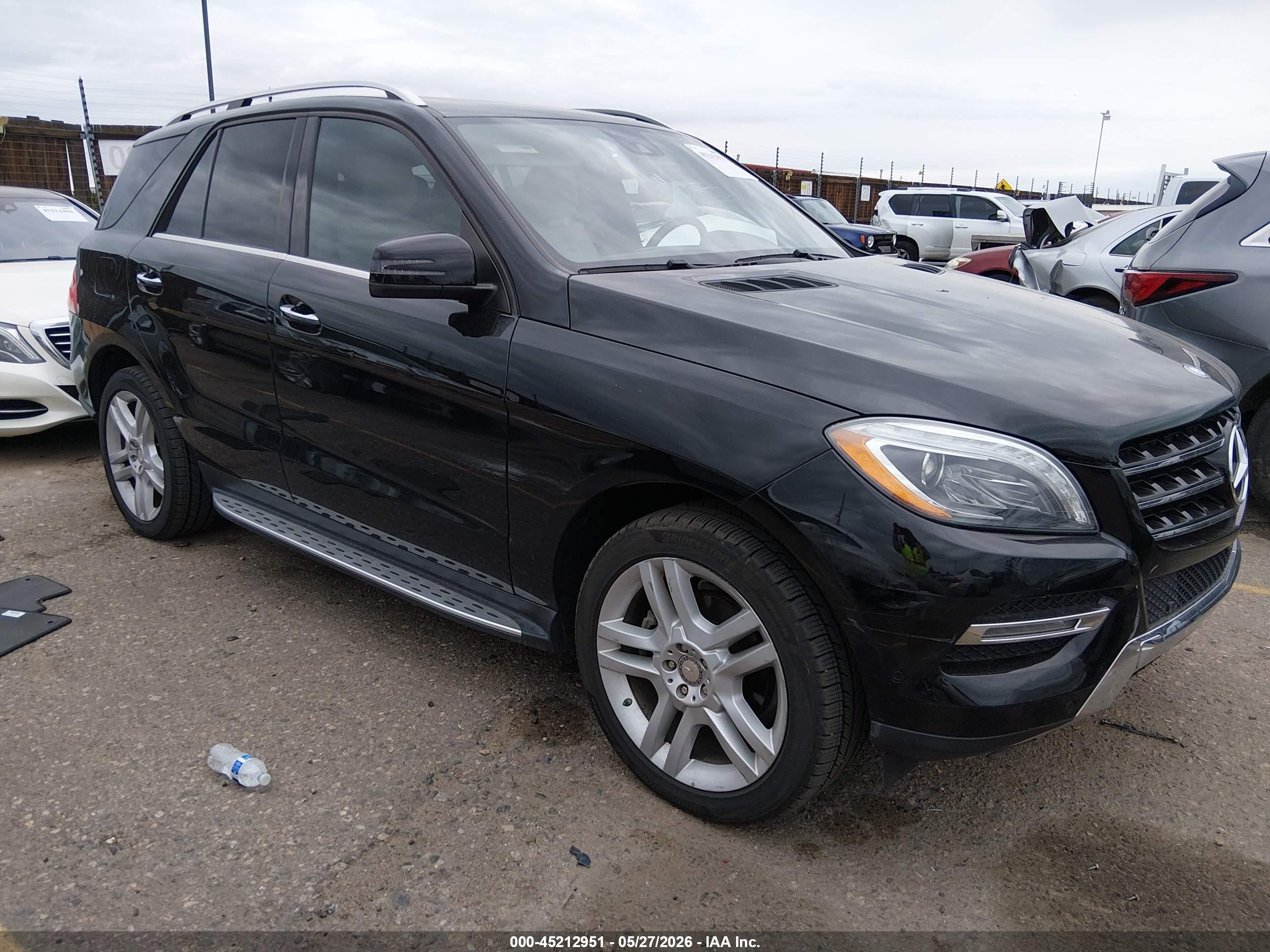 2015 Mercedes-benz Ml 350 4matic Черный vin: 4JGDA5HB9FA546893