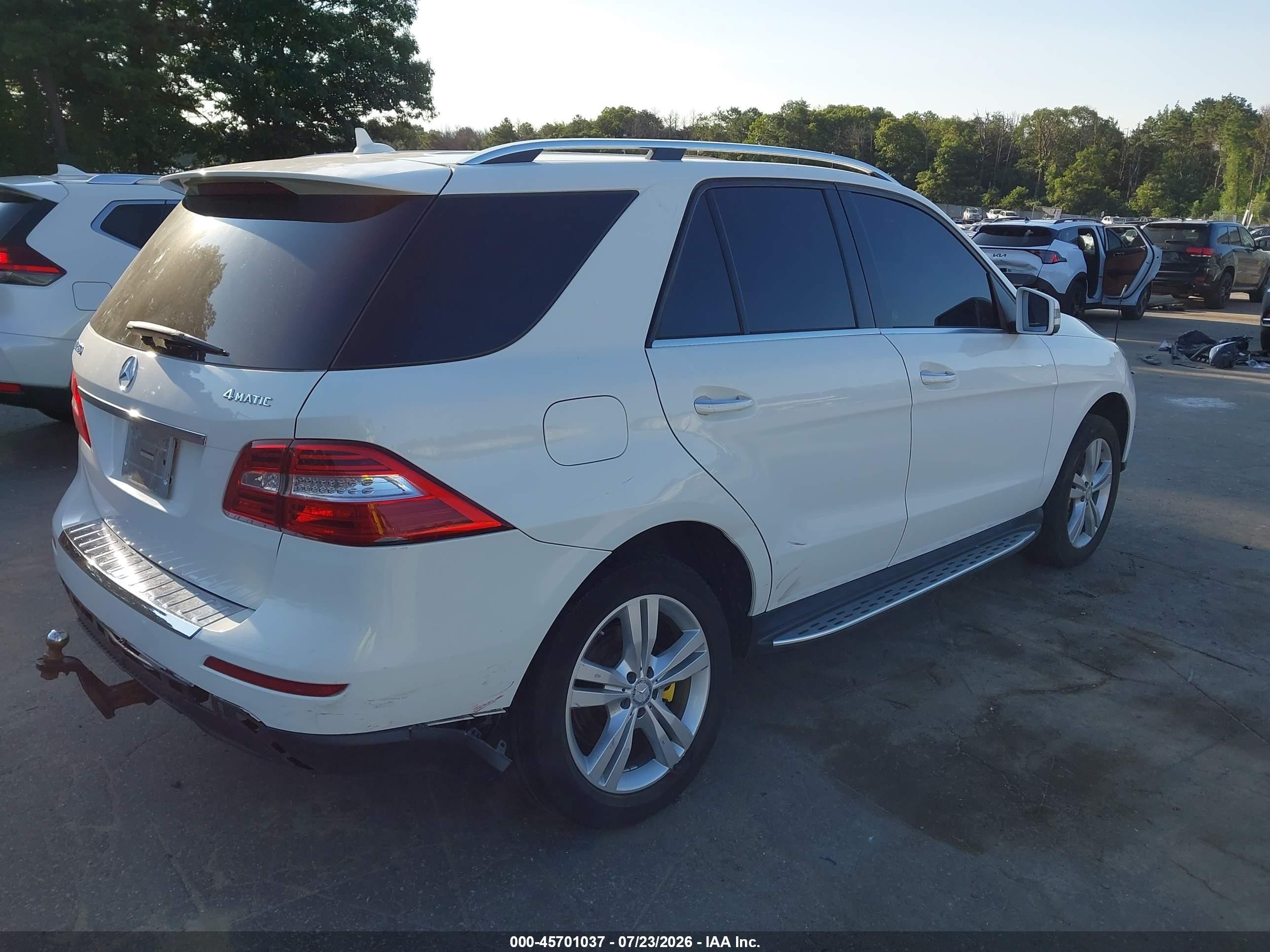 2015 Mercedes-benz Ml 350 4matic White vin: 4JGDA5HB9FA547266