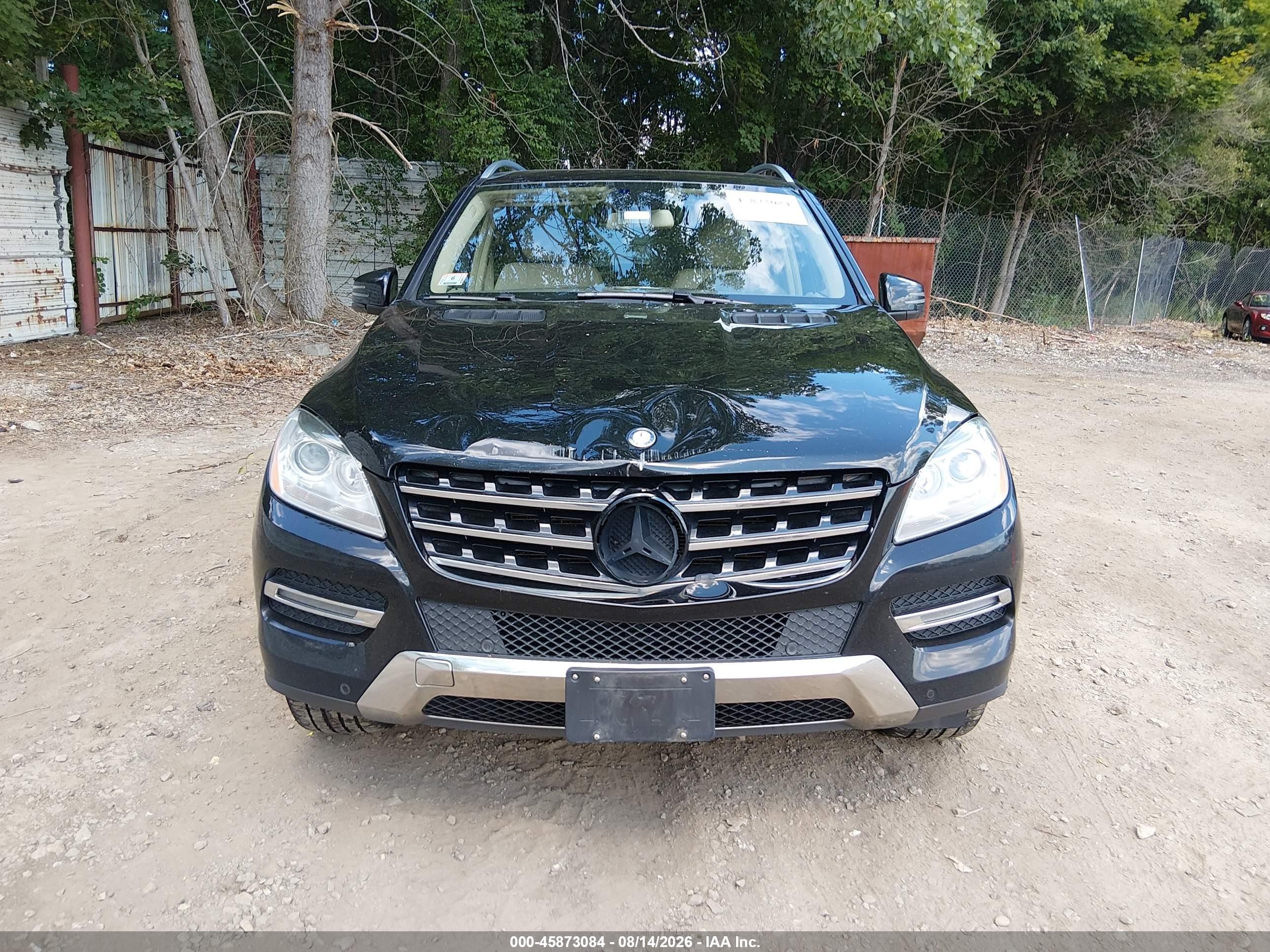 2015 Mercedes-benz Ml 350 4matic Черный vin: 4JGDA5HB9FA585323