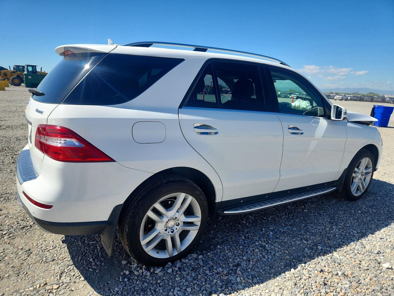 2015 Mercedes-benz Ml 350 4matic White vin: 4JGDA5HB9FA596404