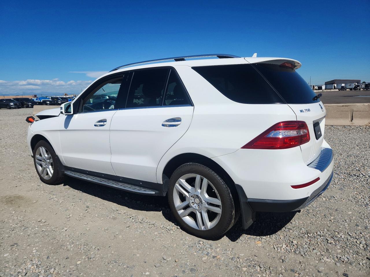 2015 Mercedes-benz Ml 350 4matic White vin: 4JGDA5HB9FA596404