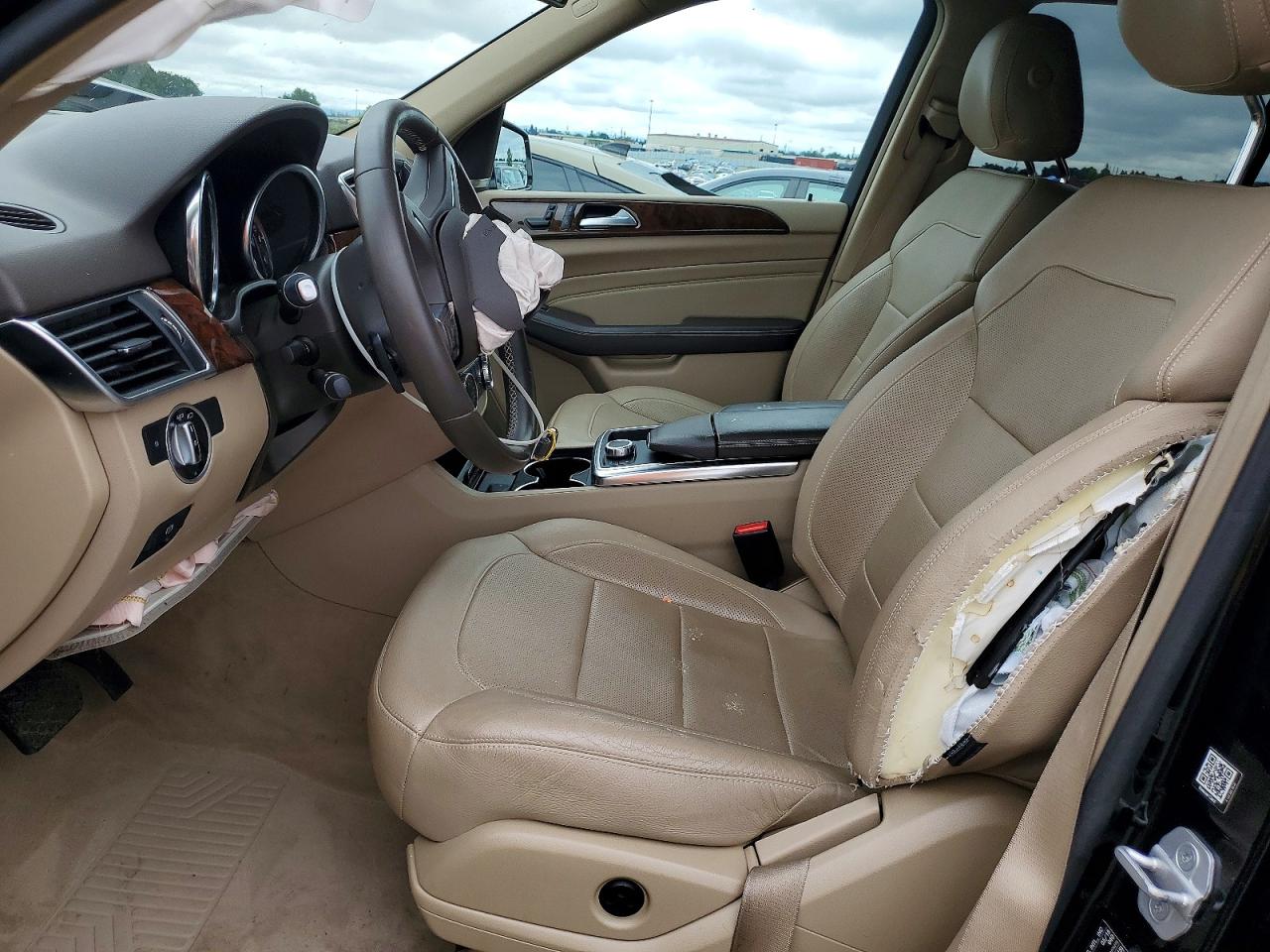 2015 Mercedes-benz Ml 350 4matic Черный vin: 4JGDA5HB9FA605554