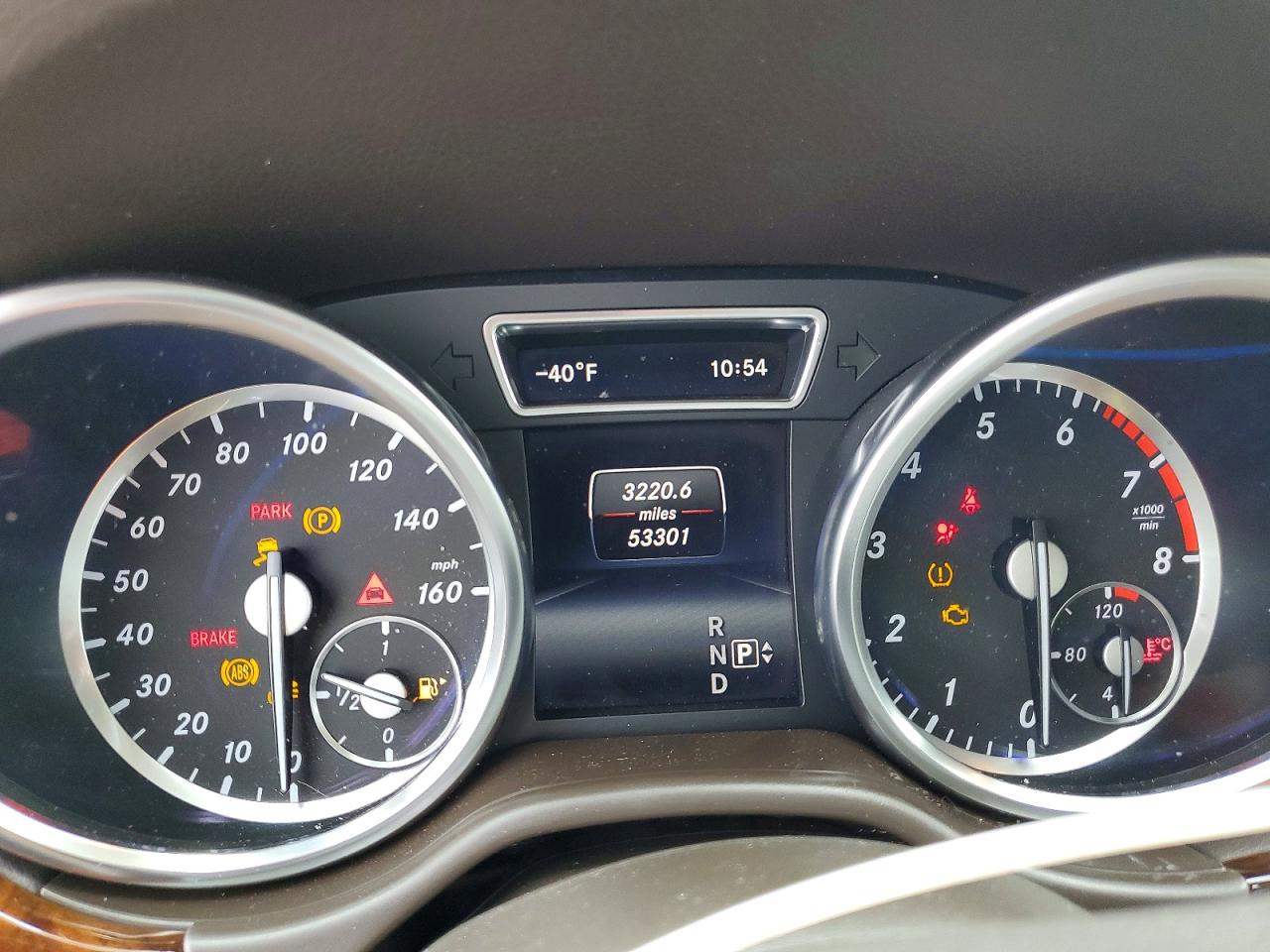2015 Mercedes-benz Ml 350 4matic Черный vin: 4JGDA5HB9FA605554