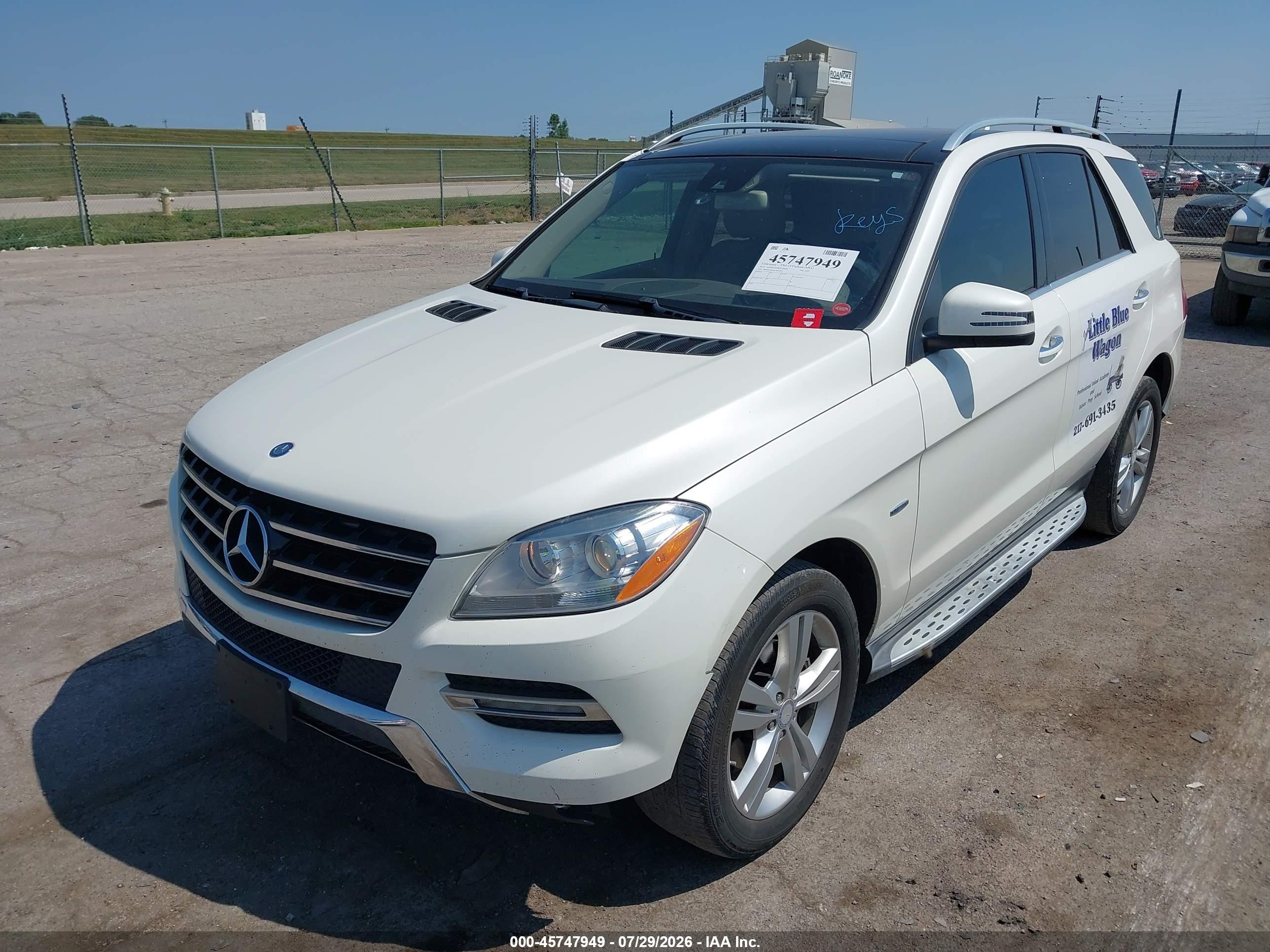2012 Mercedes-benz Ml 350 4matic White vin: 4JGDA5HBXCA012913