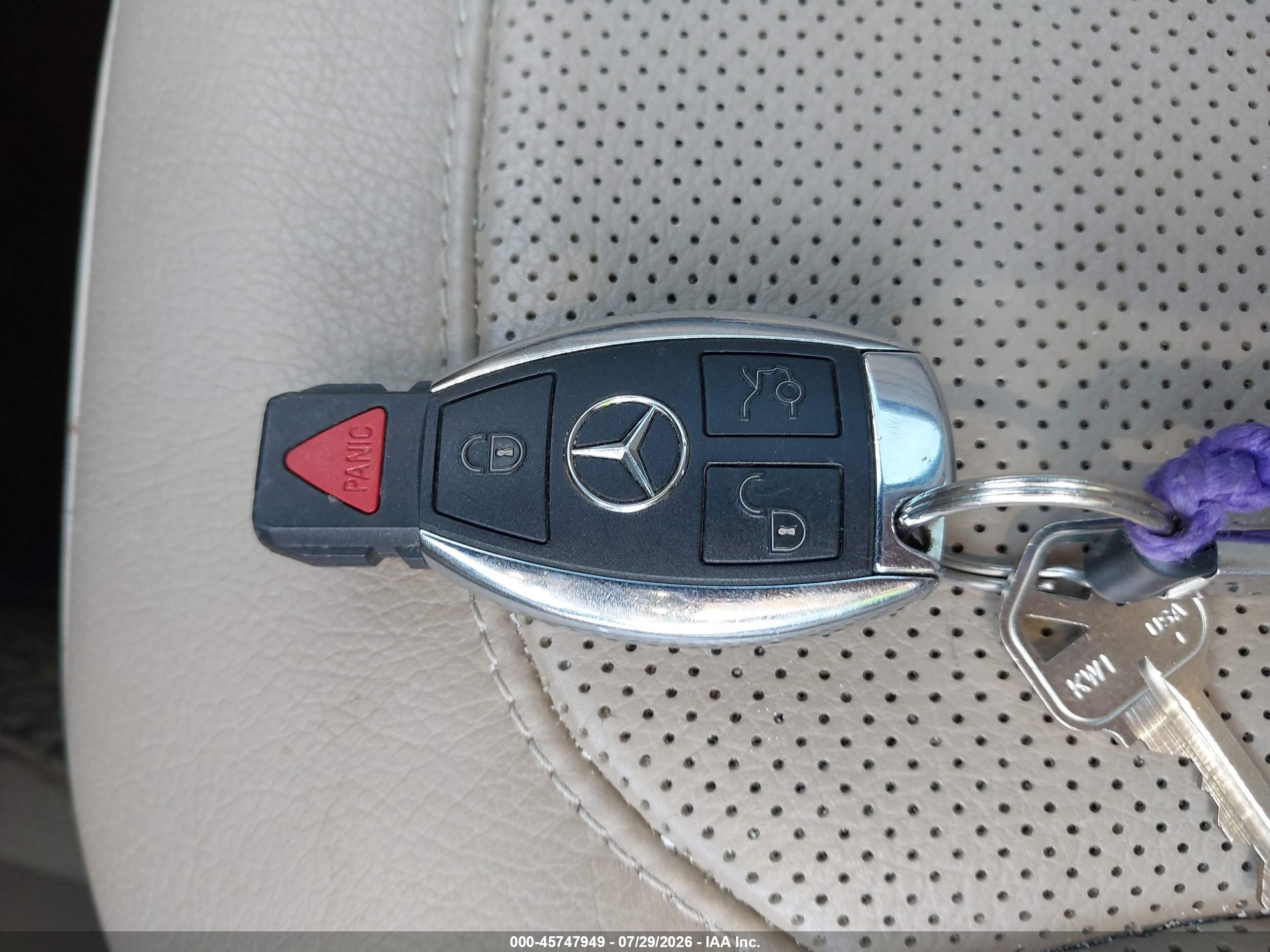 2012 Mercedes-benz Ml 350 4matic White vin: 4JGDA5HBXCA012913