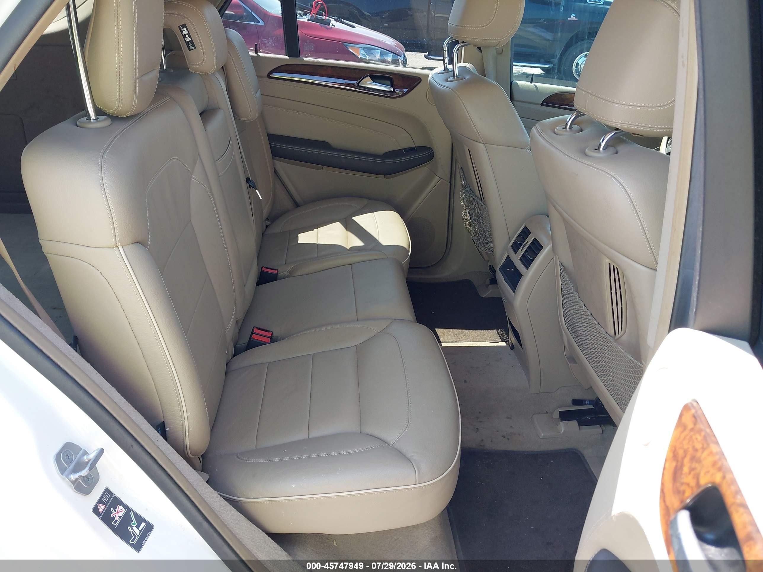 2012 Mercedes-benz Ml 350 4matic White vin: 4JGDA5HBXCA012913