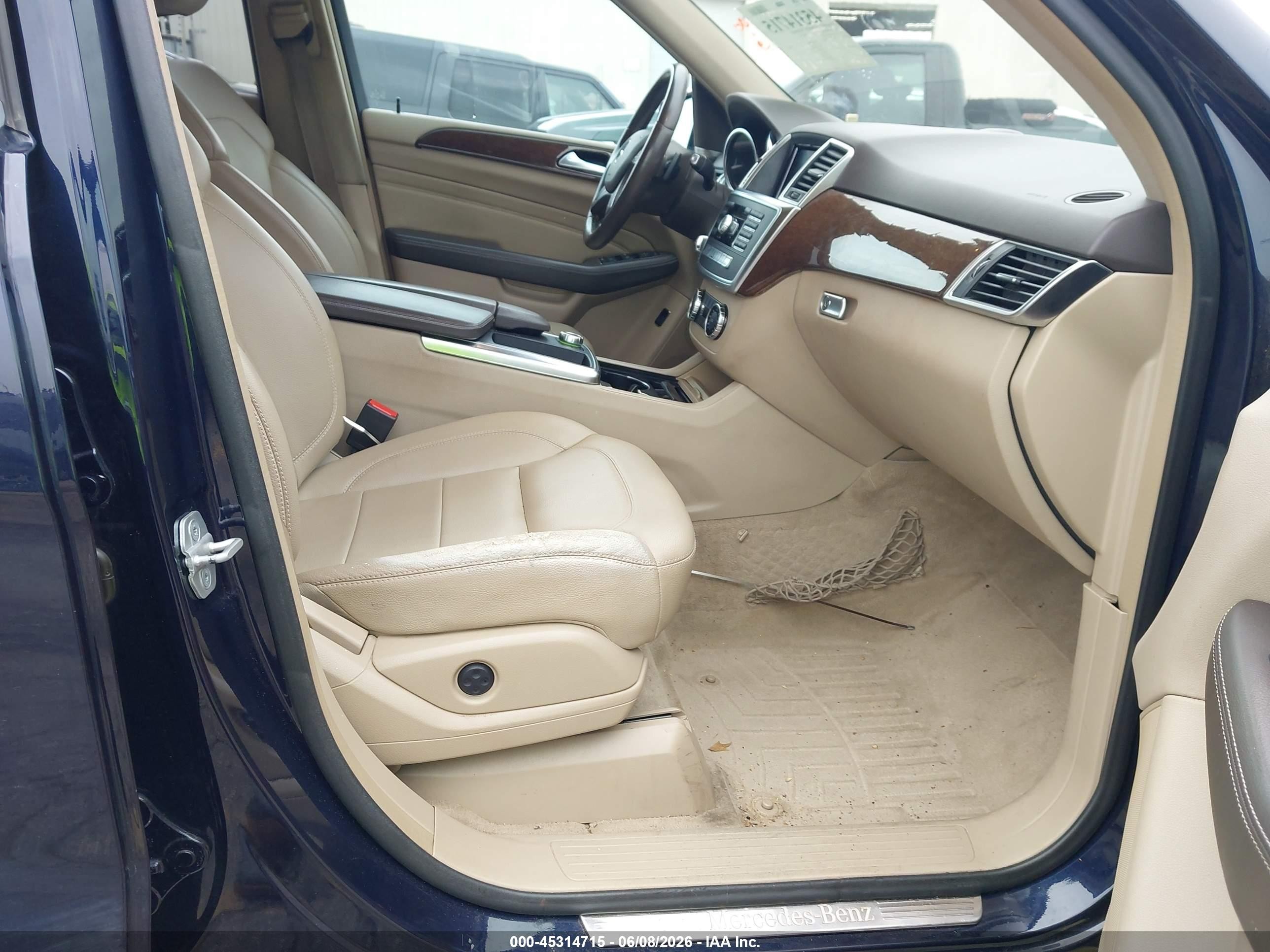 2012 Mercedes-benz Ml 350 4matic Dark Blue vin: 4JGDA5HBXCA024477