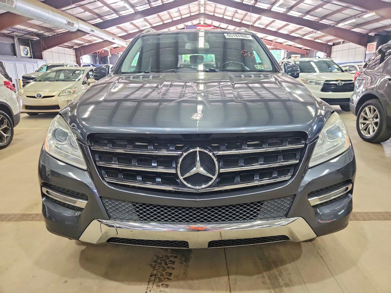 2013 Mercedes-benz Ml 350 4matic Серый vin: 4JGDA5HBXDA157239
