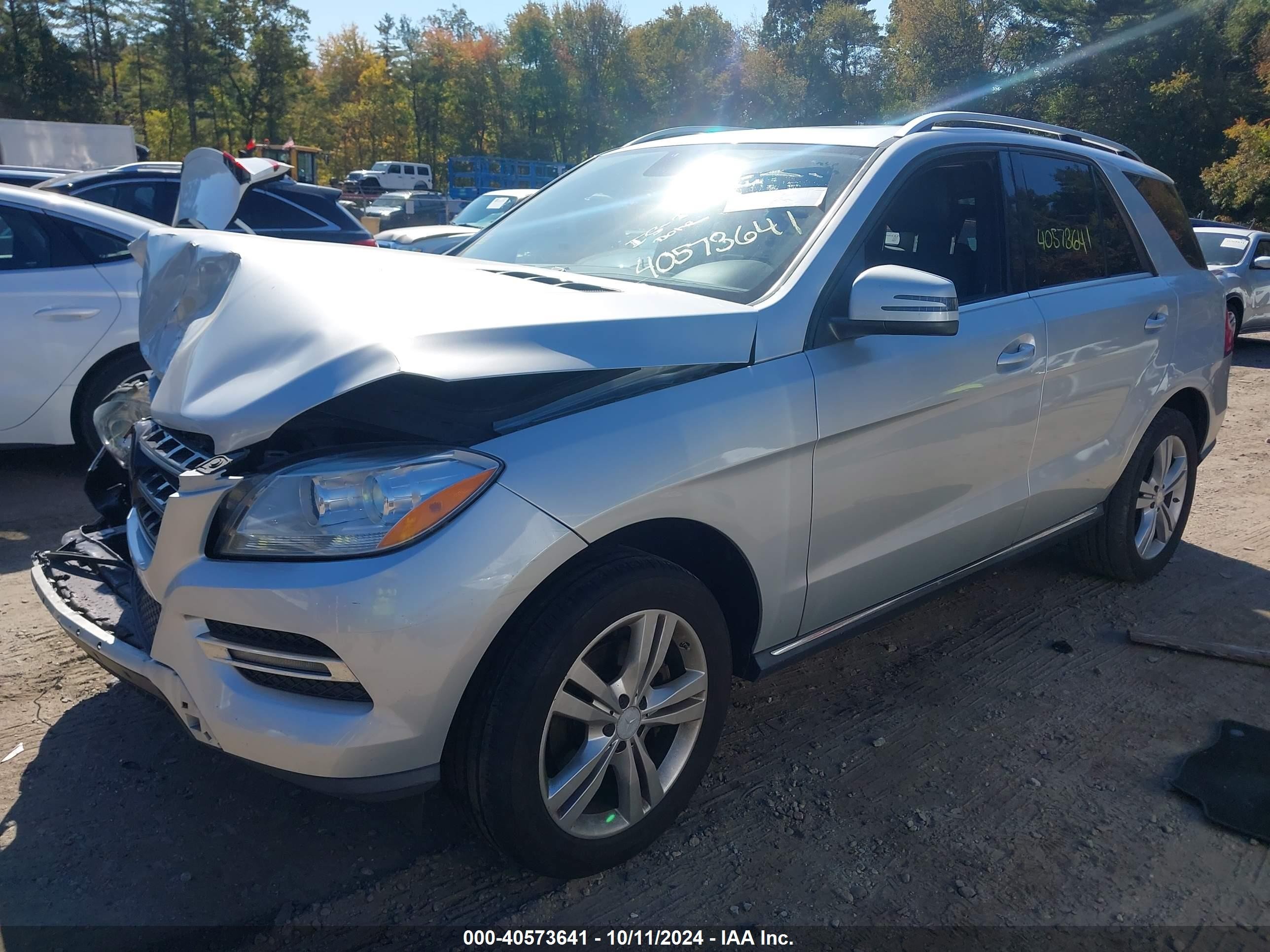 2013 Mercedes-benz Ml 350 4matic Серебряный vin: 4JGDA5HBXDA227628