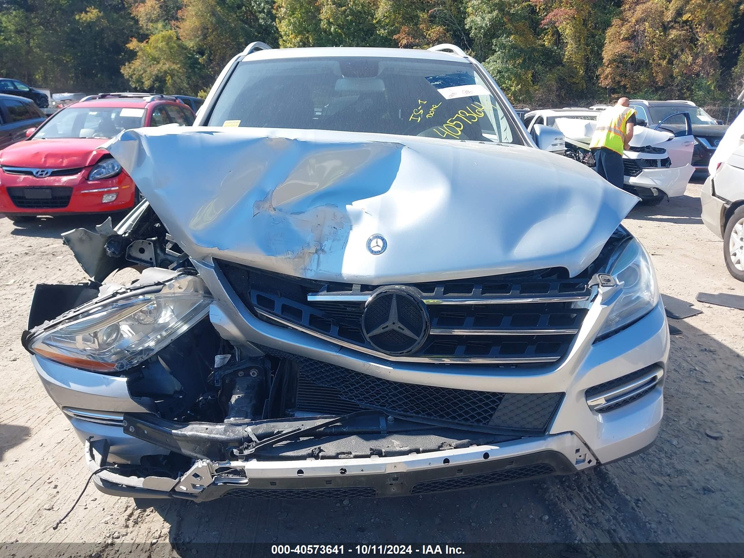 2013 Mercedes-benz Ml 350 4matic Серебряный vin: 4JGDA5HBXDA227628