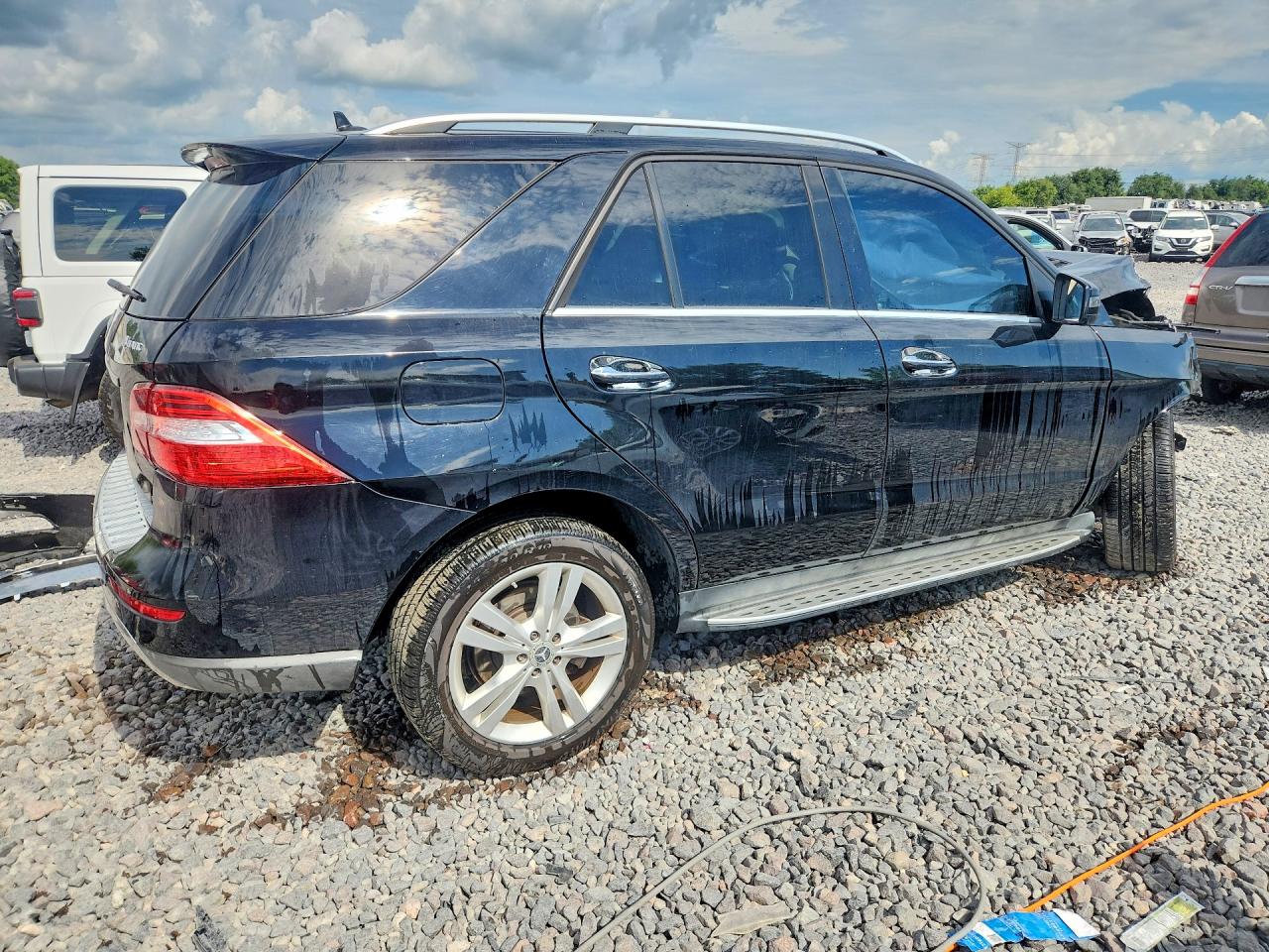 2013 Mercedes-benz Ml 350 4matic Black vin: 4JGDA5HBXDA243408