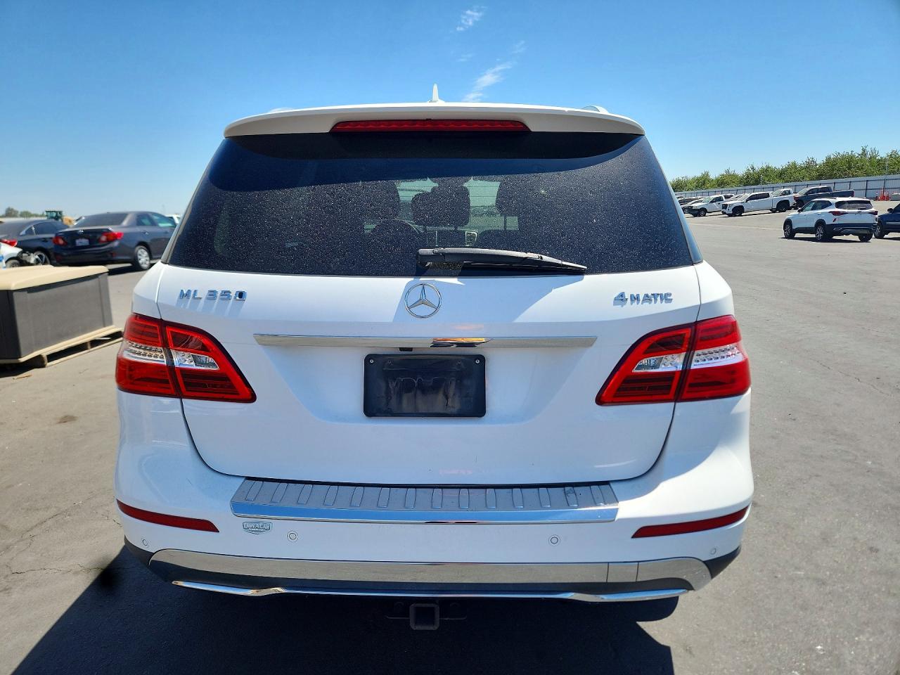 2015 Mercedes-benz Ml 350 4matic White vin: 4JGDA5HBXFA567946