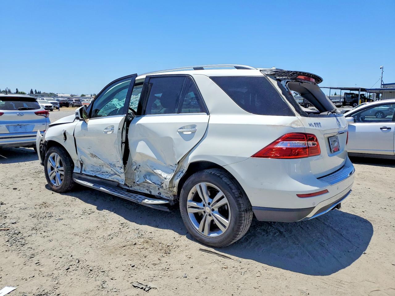 2013 Mercedes-benz Ml 350 White vin: 4JGDA5JB0DA134739
