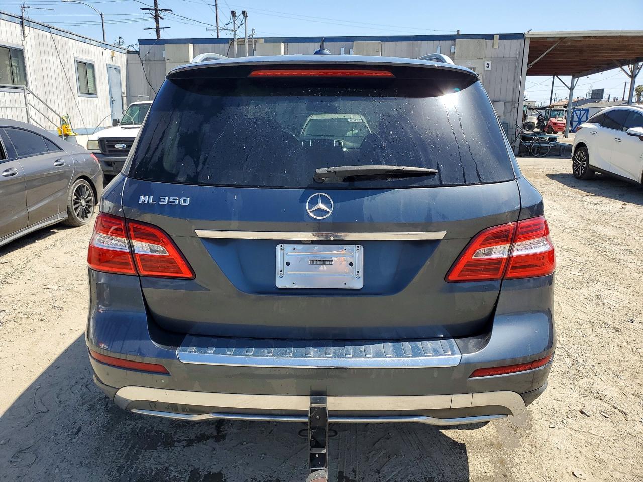 2013 Mercedes-benz Ml 350 Gray vin: 4JGDA5JB0DA137155