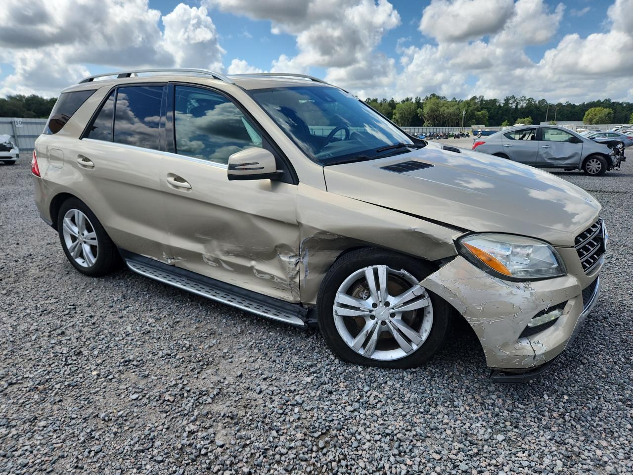 2013 Mercedes-benz Ml 350 Желто-коричневый vin: 4JGDA5JB0DA158071