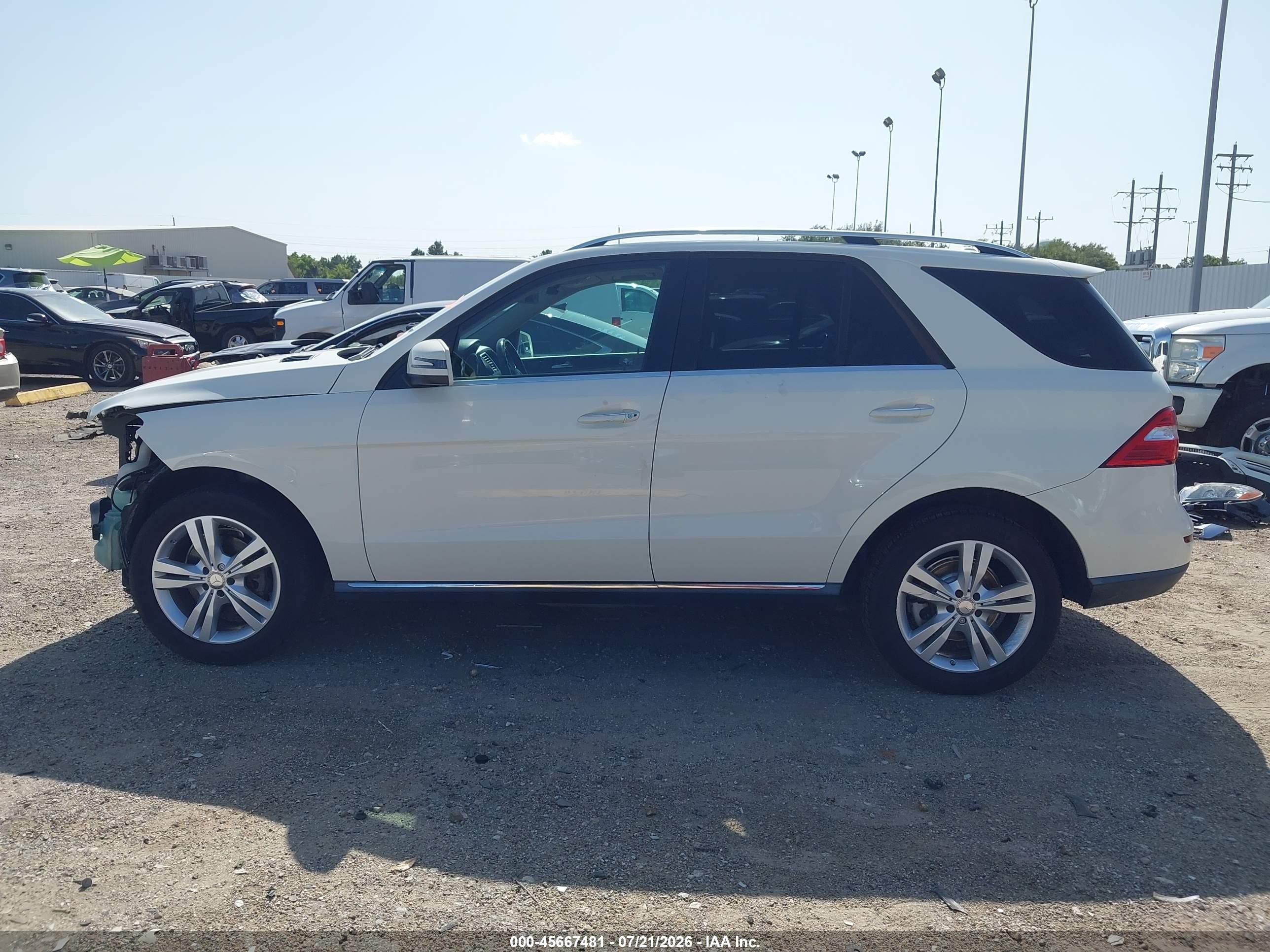2013 Mercedes-benz Ml 350   White vin: 4JGDA5JB0DA182158