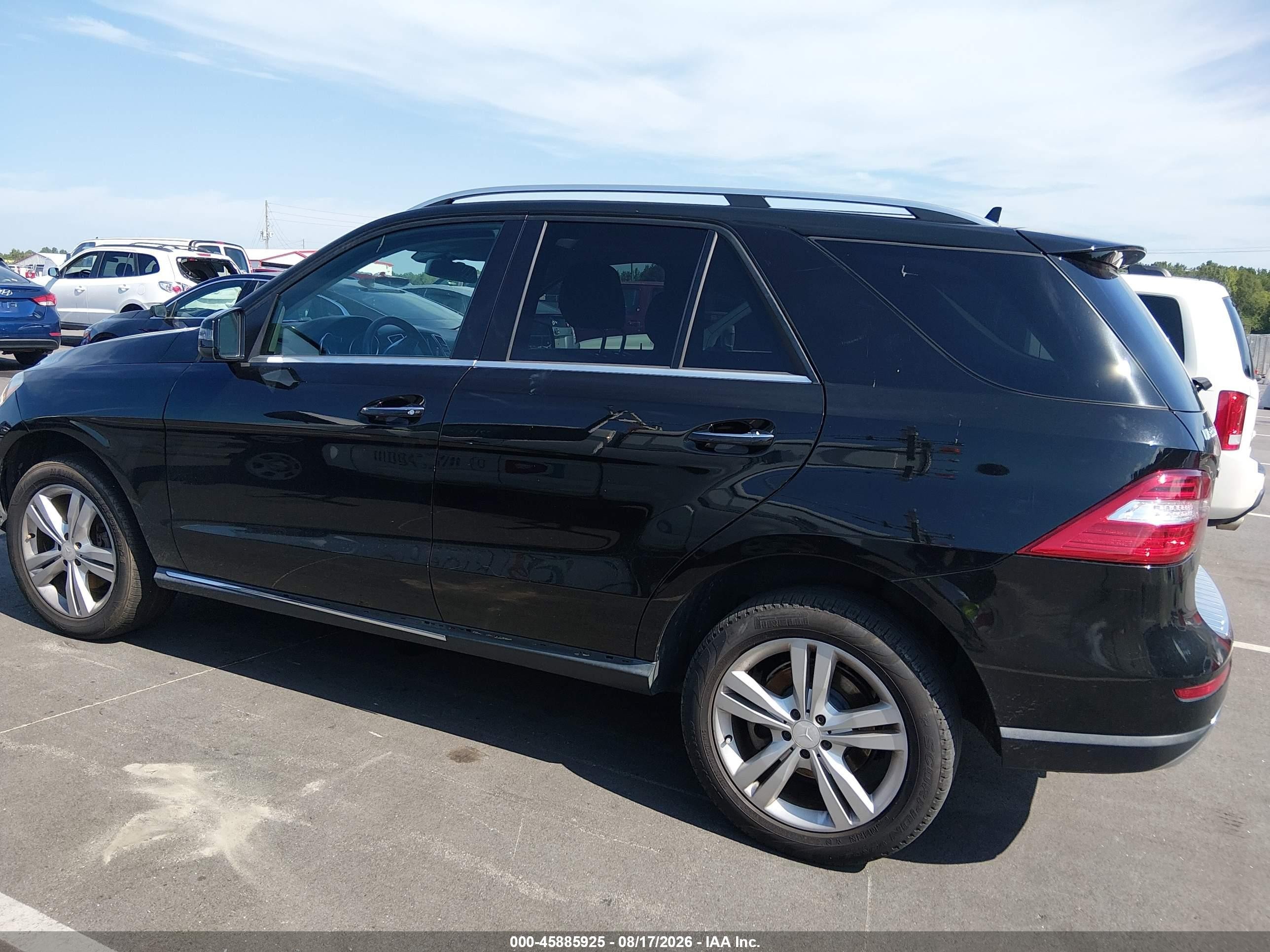 2013 Mercedes-benz Ml 350   Black vin: 4JGDA5JB0DA259904