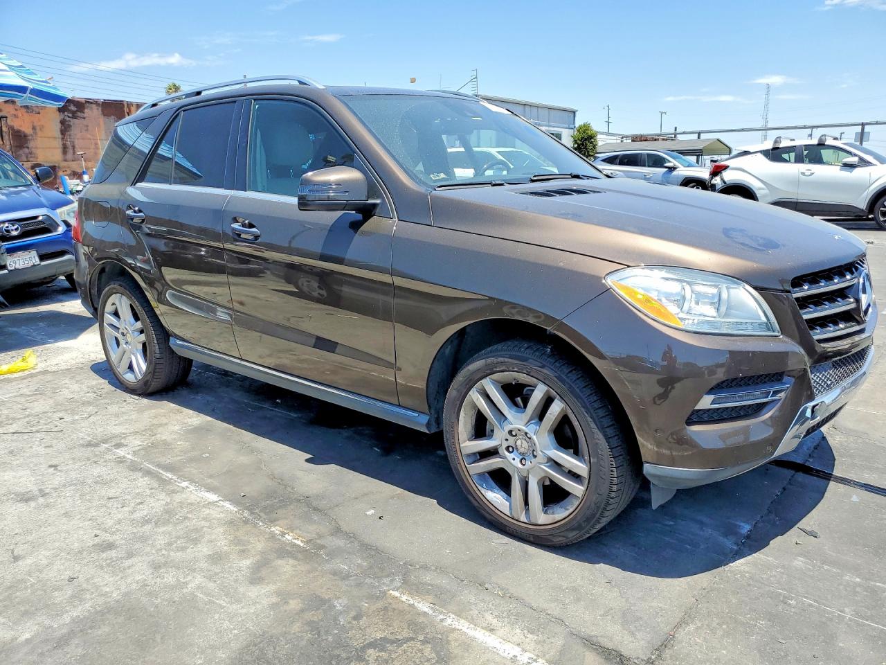 2014 Mercedes-benz Ml 350 Brown vin: 4JGDA5JB0EA324302