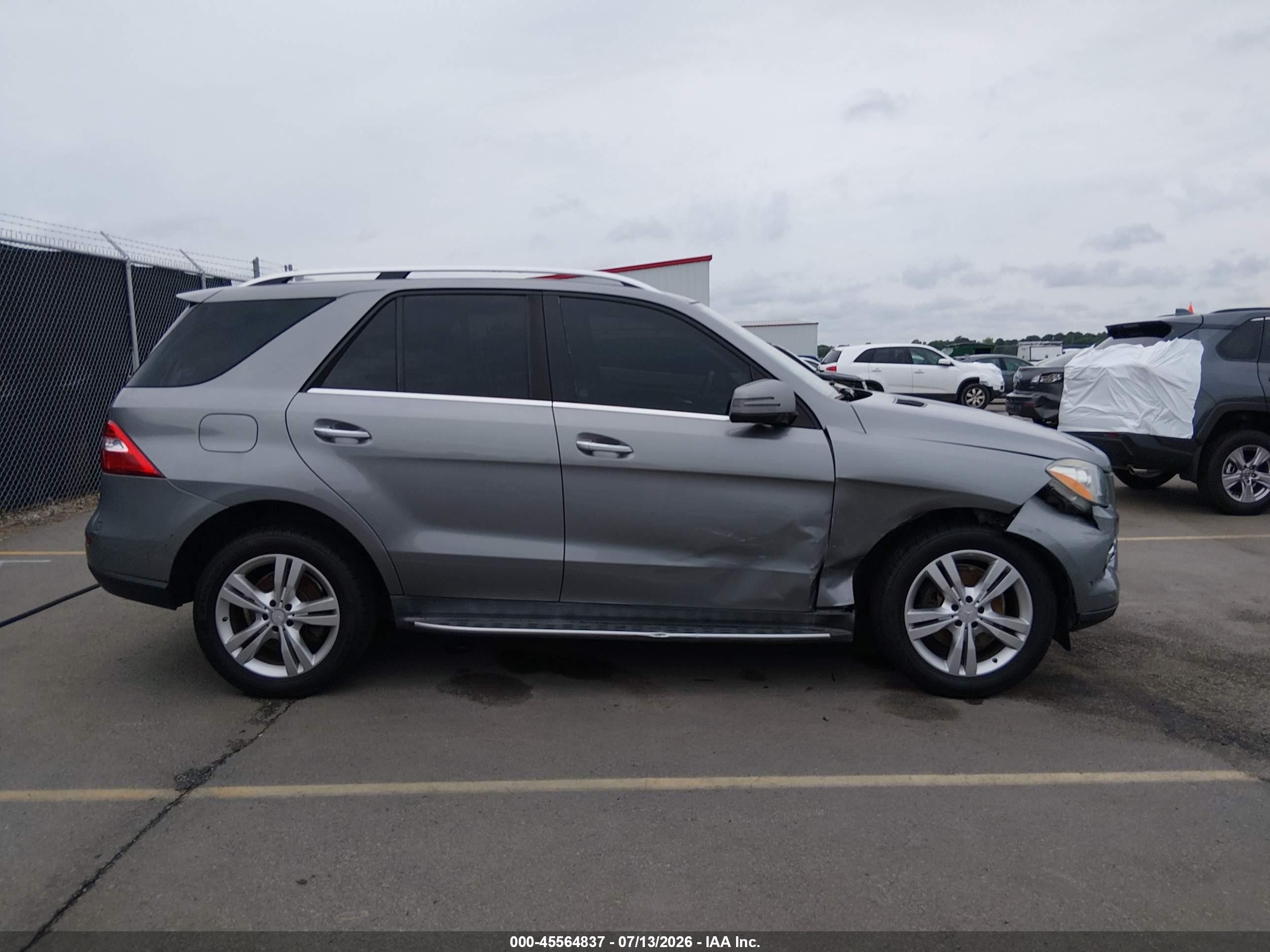 2014 Mercedes-benz Ml 350   Gray vin: 4JGDA5JB0EA390168