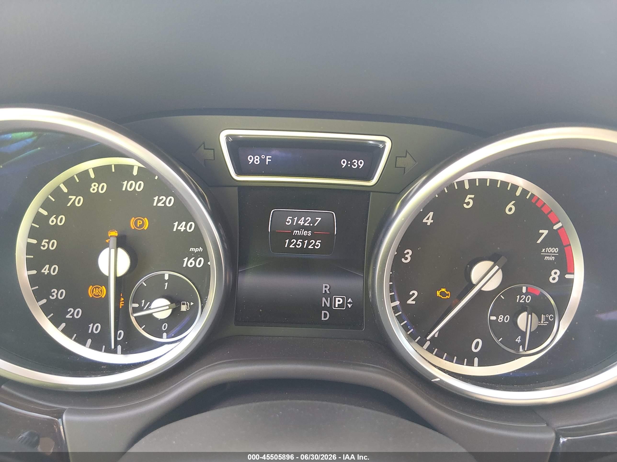 2015 Mercedes-benz Ml 350   White vin: 4JGDA5JB0FA443503