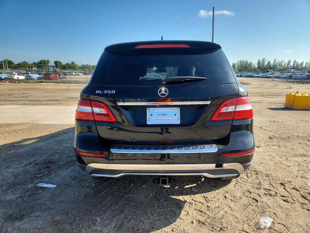 2015 Mercedes-benz Ml 350 Black vin: 4JGDA5JB0FA488392