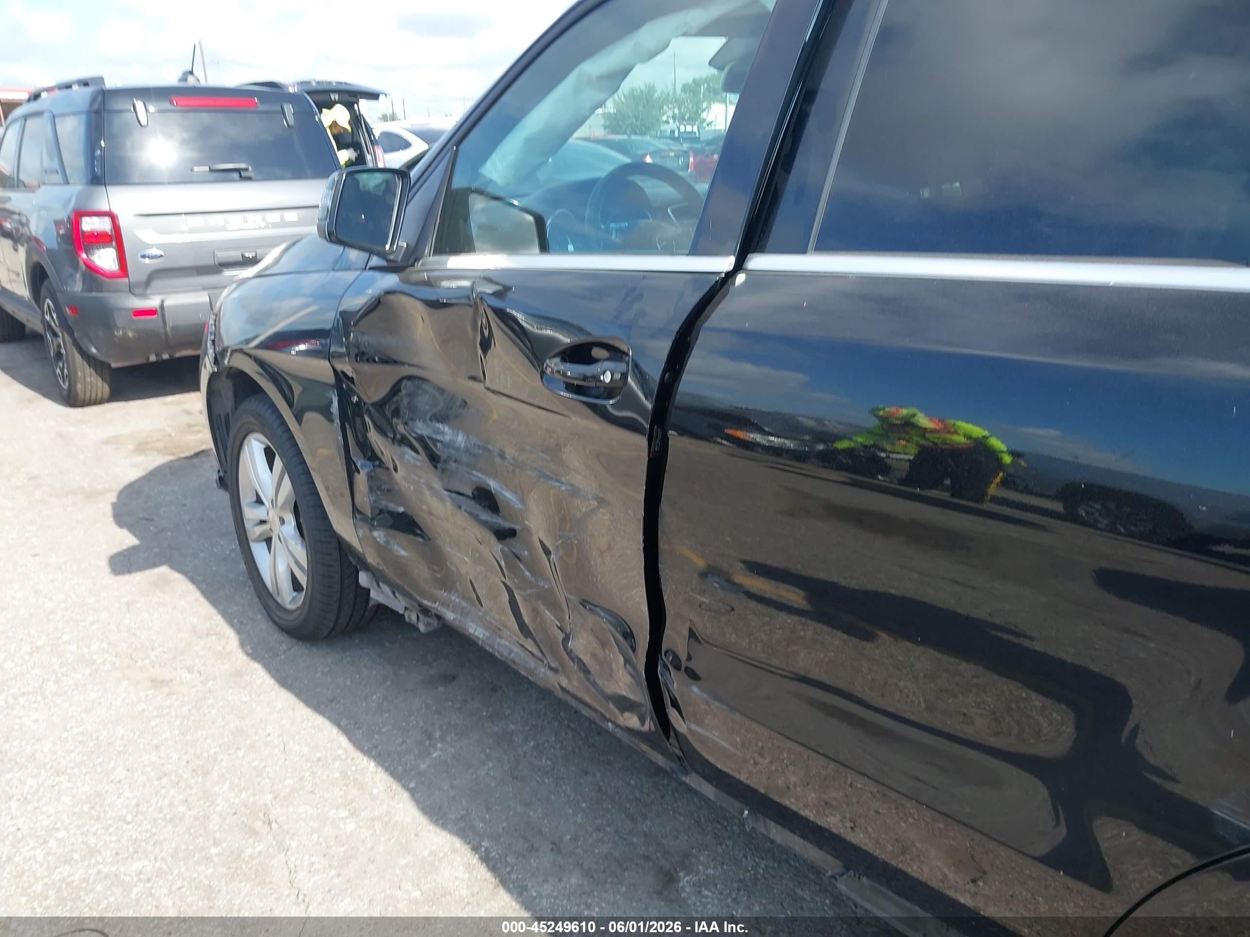 2015 Mercedes-benz Ml 350   Black vin: 4JGDA5JB0FA502923