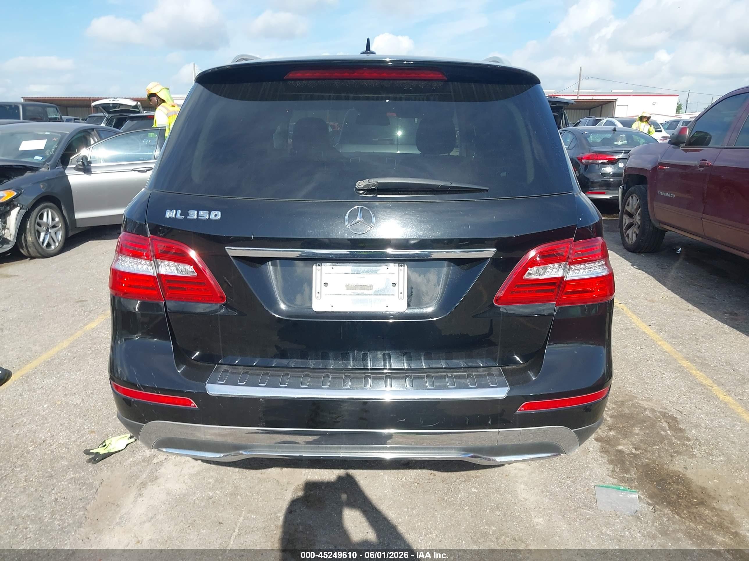 2015 Mercedes-benz Ml 350   Black vin: 4JGDA5JB0FA502923