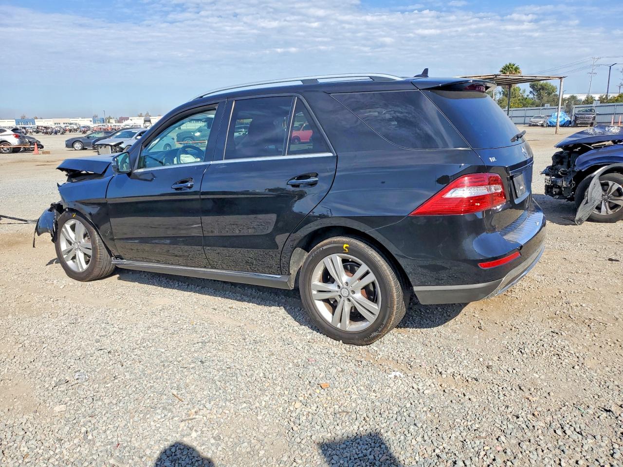 2015 Mercedes-benz Ml 350 Black vin: 4JGDA5JB0FA604674