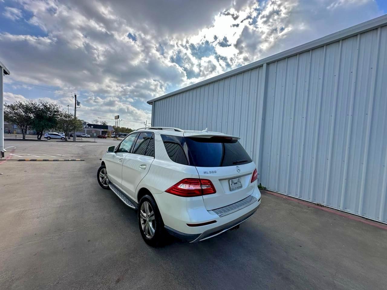 2013 Mercedes-benz Ml 350 White vin: 4JGDA5JB1DA131168