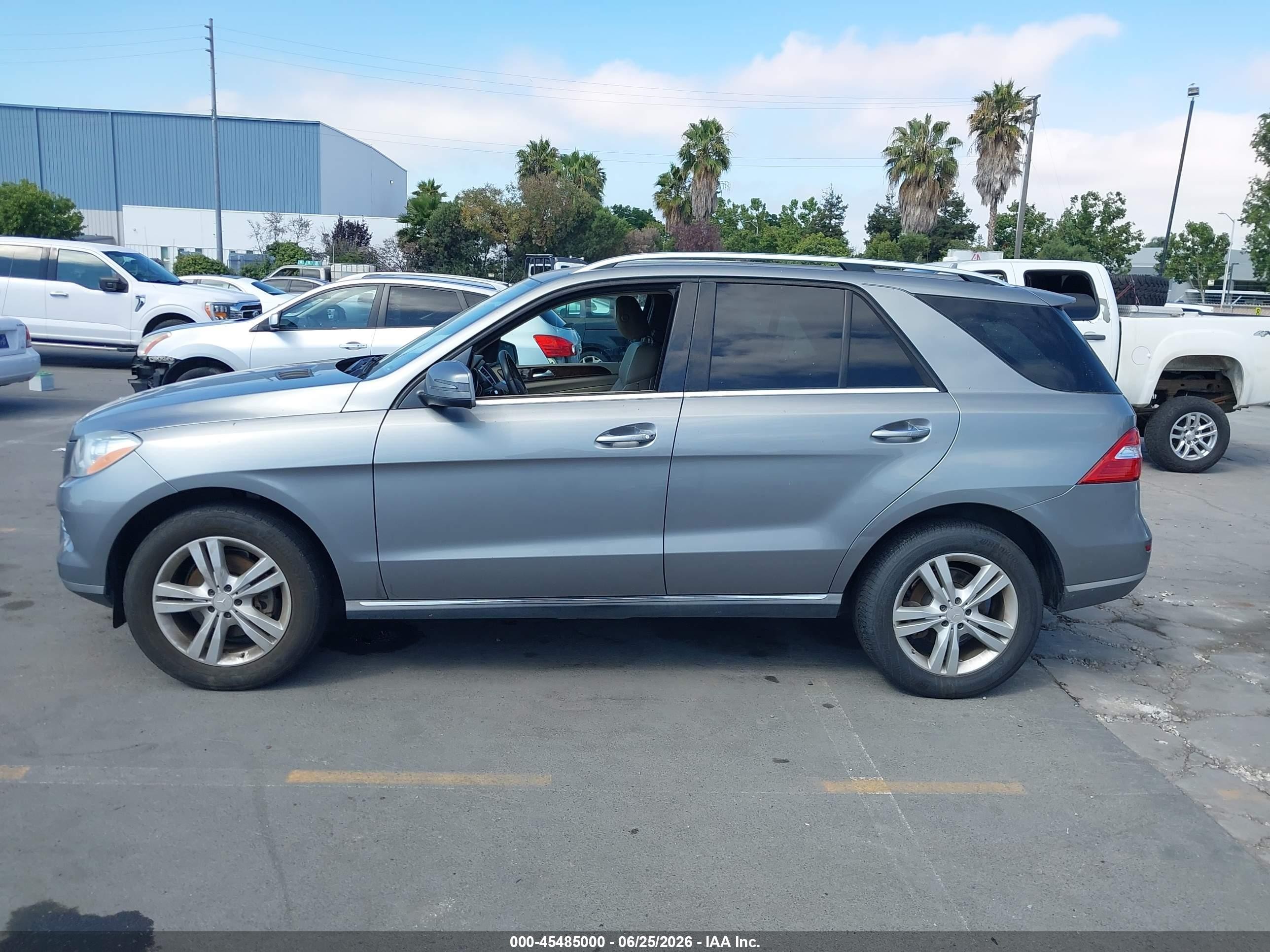 2013 Mercedes-benz Ml 350   Gray vin: 4JGDA5JB1DA198983